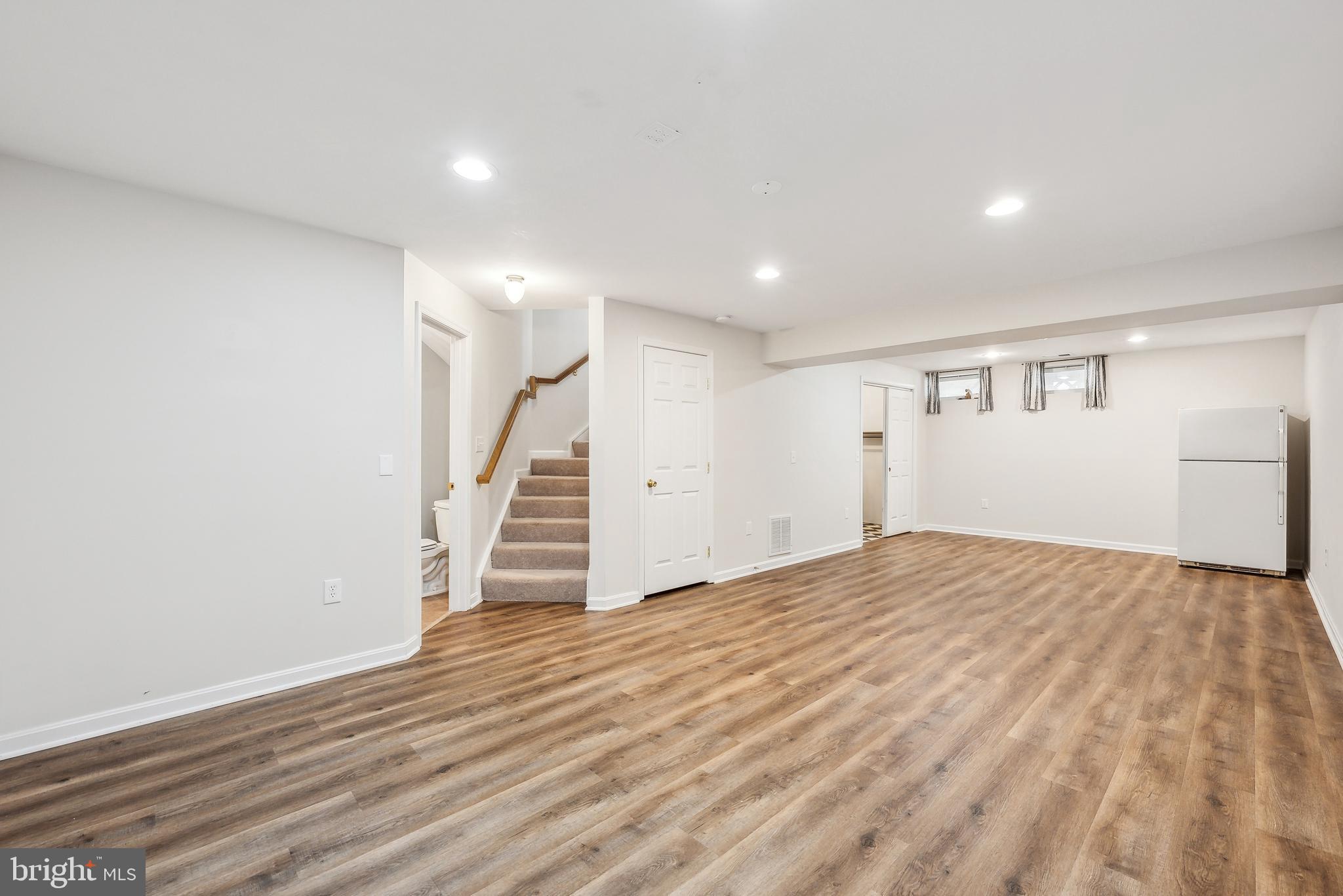 GREENHILL CROSSING - Residential