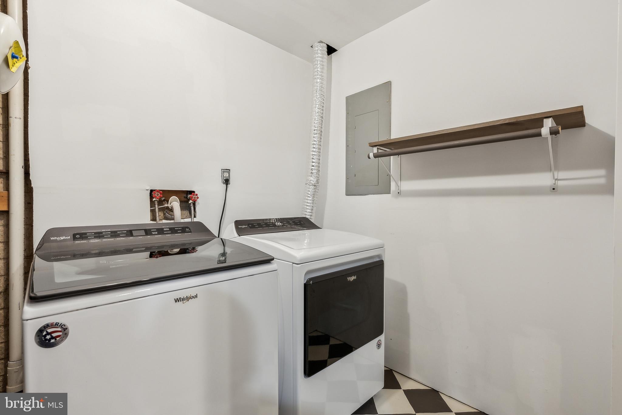 GREENHILL CROSSING - Residential