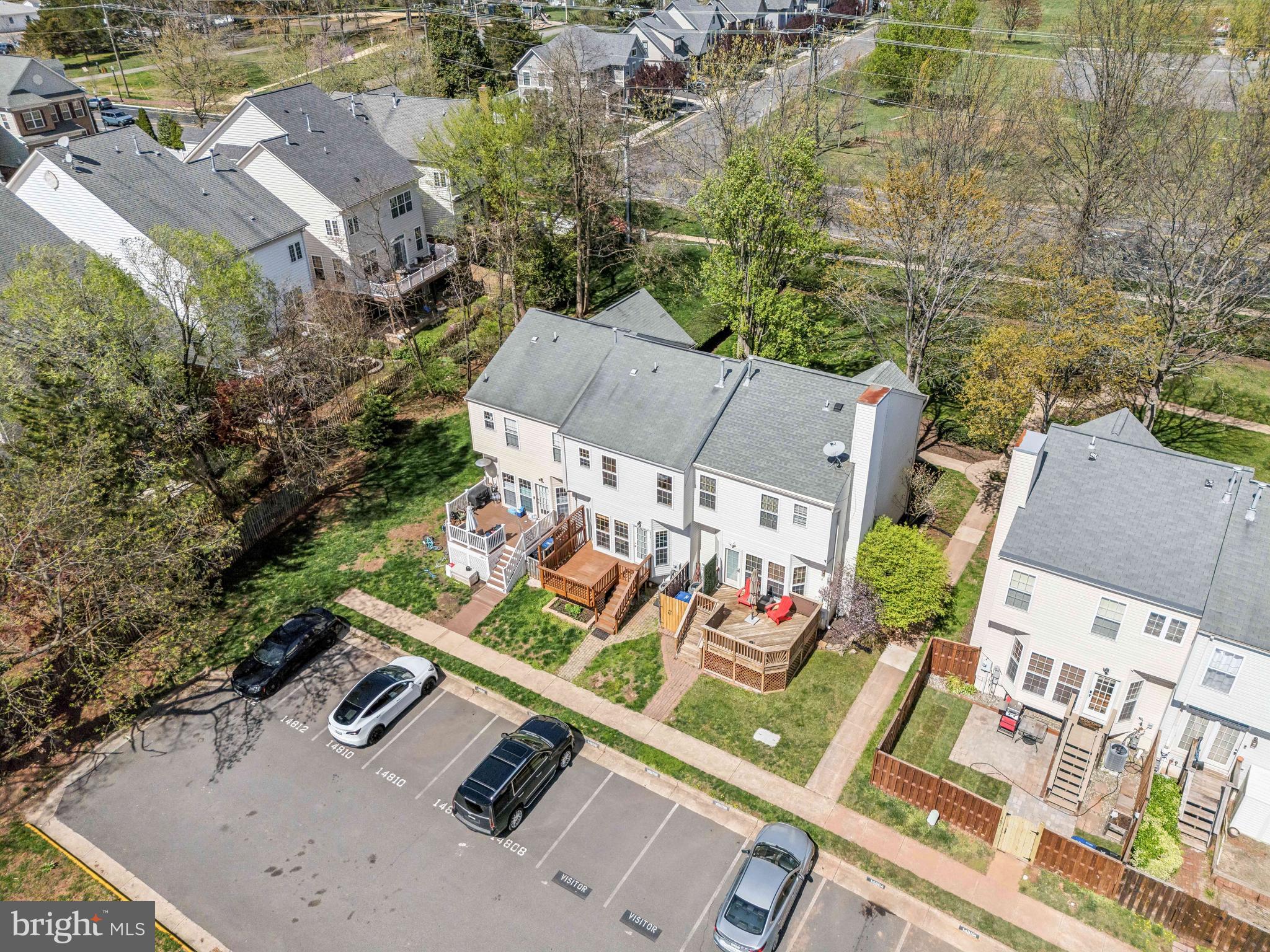 GREENHILL CROSSING - Residential