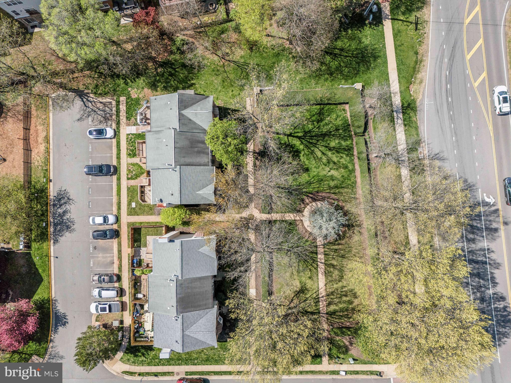 GREENHILL CROSSING - Residential