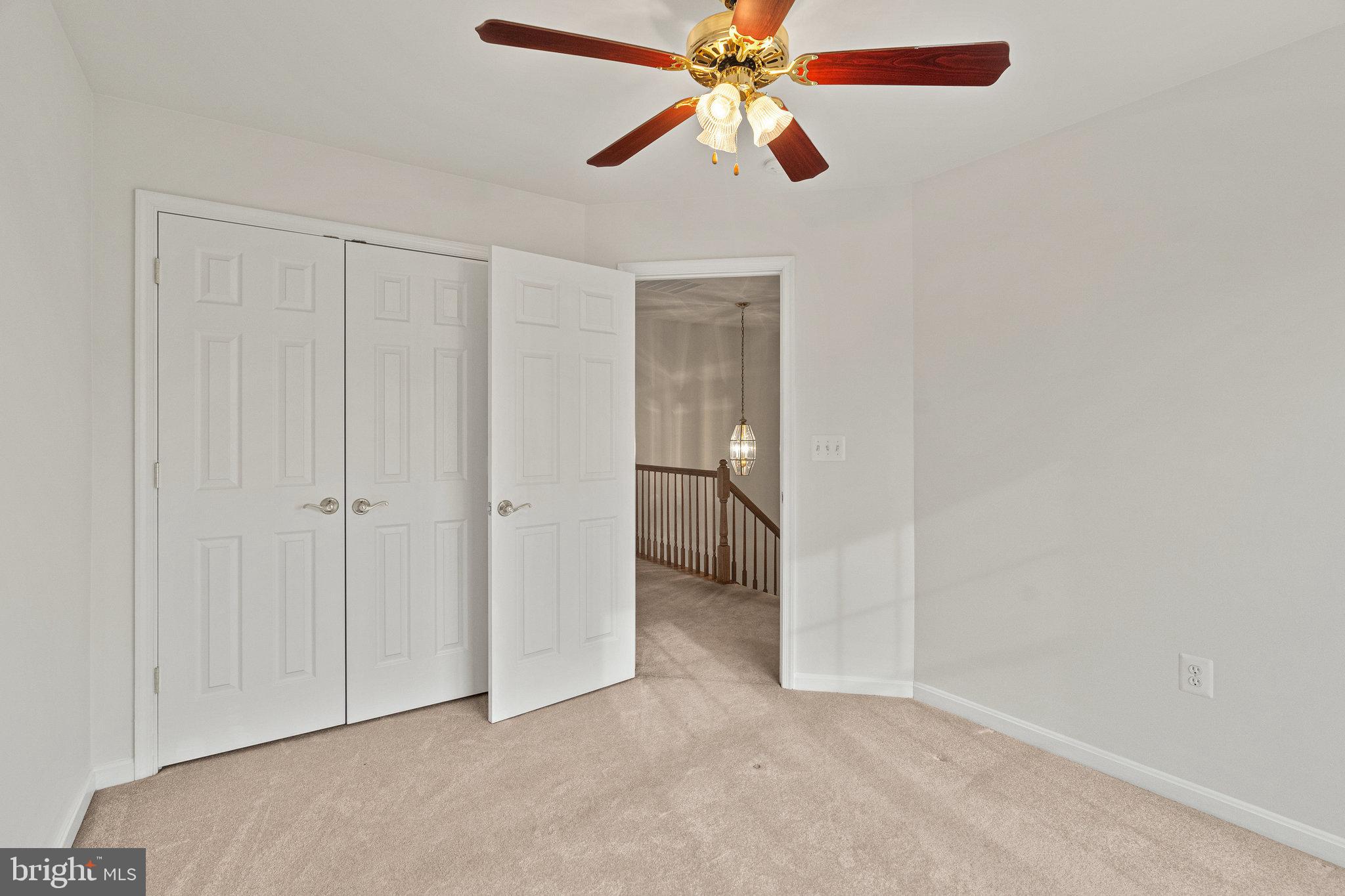 TOWNES AT COMPTON FARM - Residential