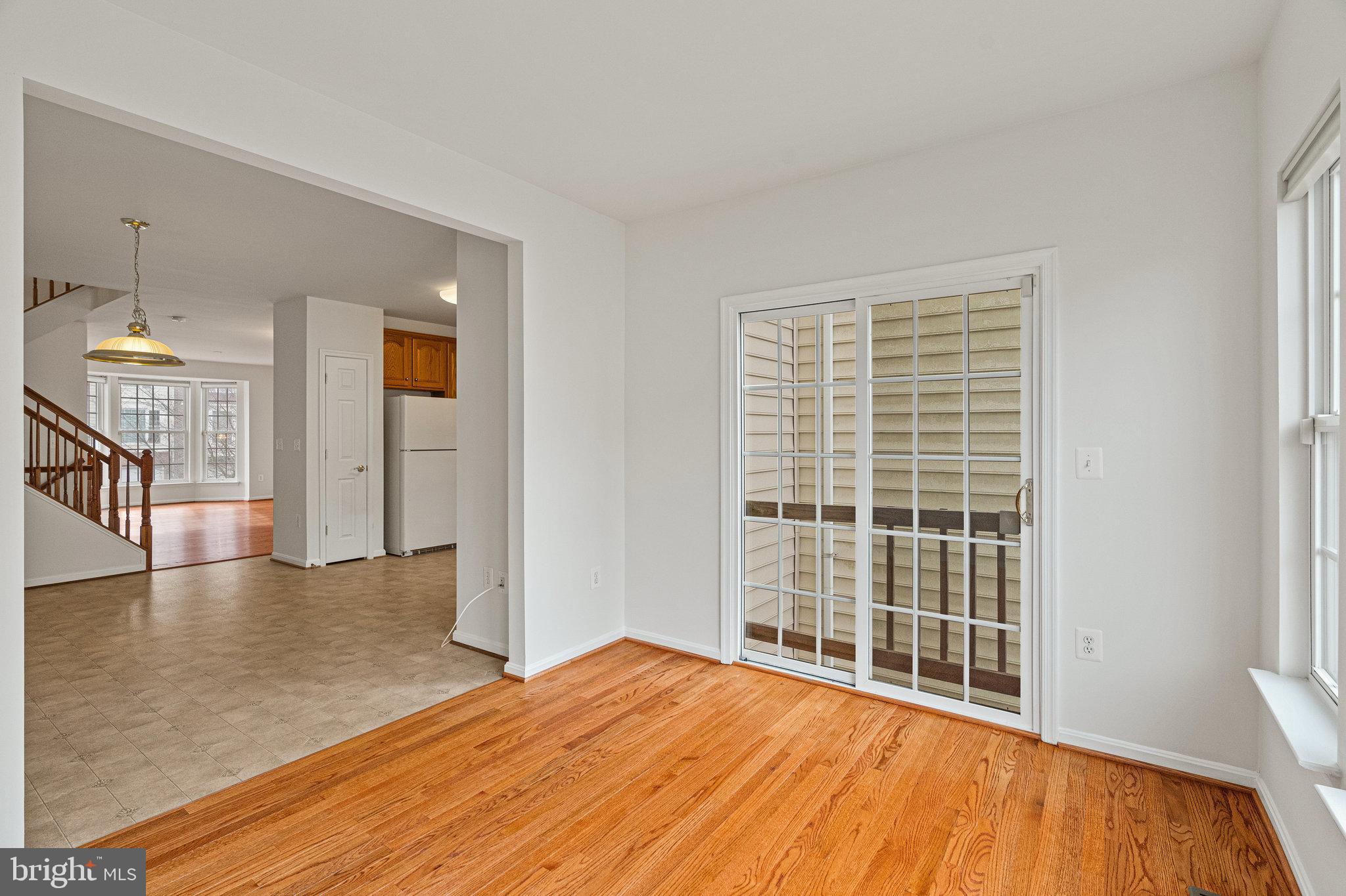 TOWNES AT COMPTON FARM - Residential