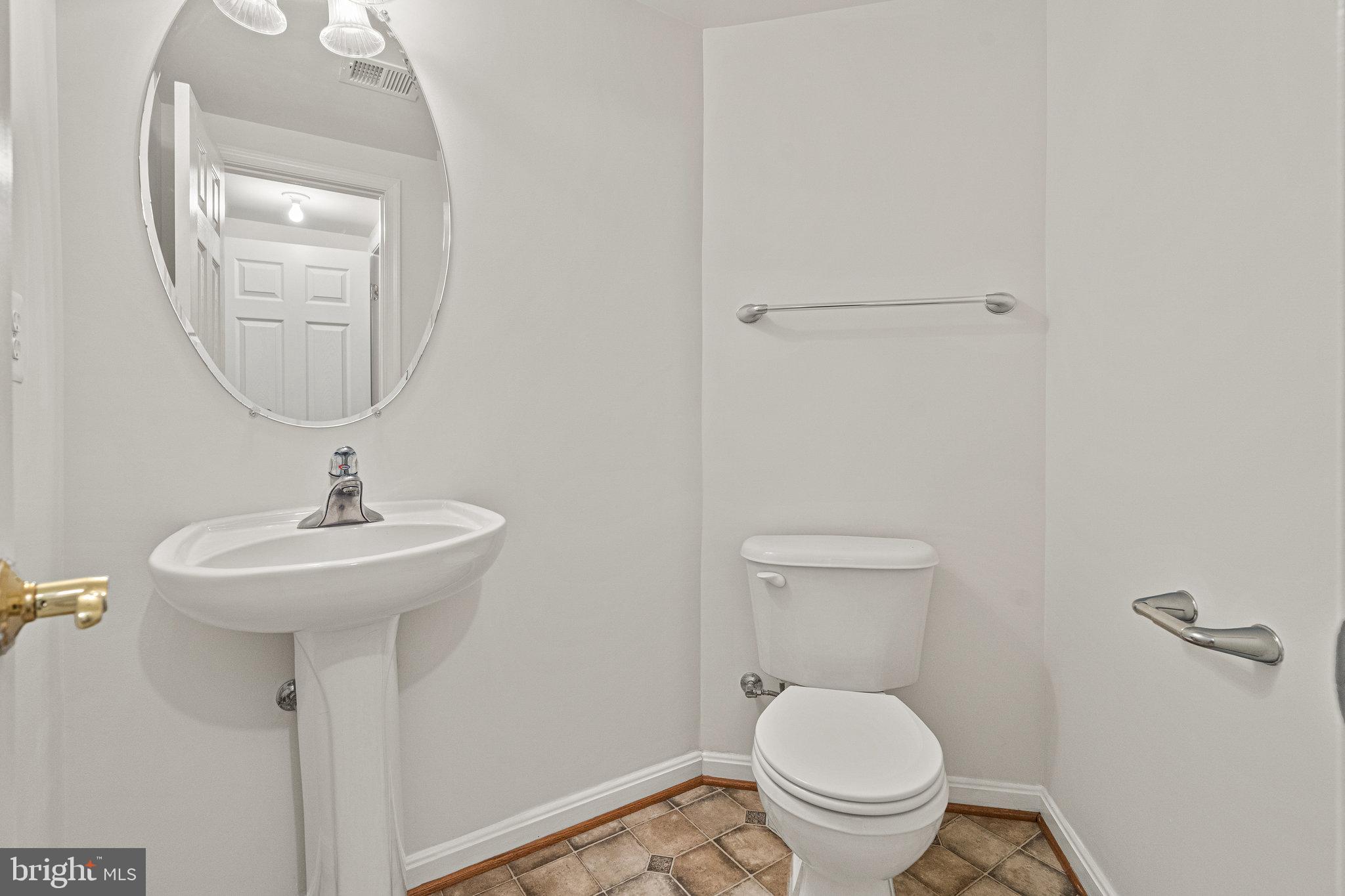 TOWNES AT COMPTON FARM - Residential