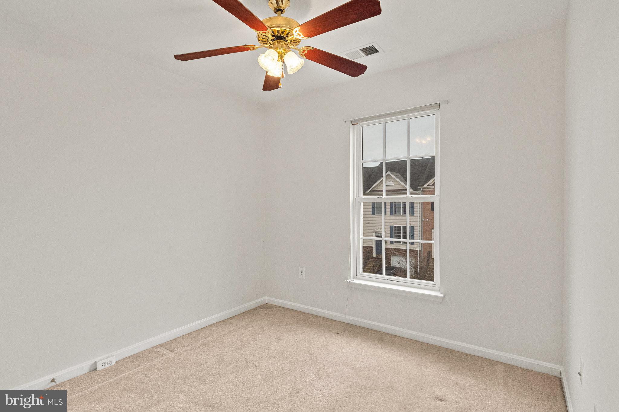 TOWNES AT COMPTON FARM - Residential