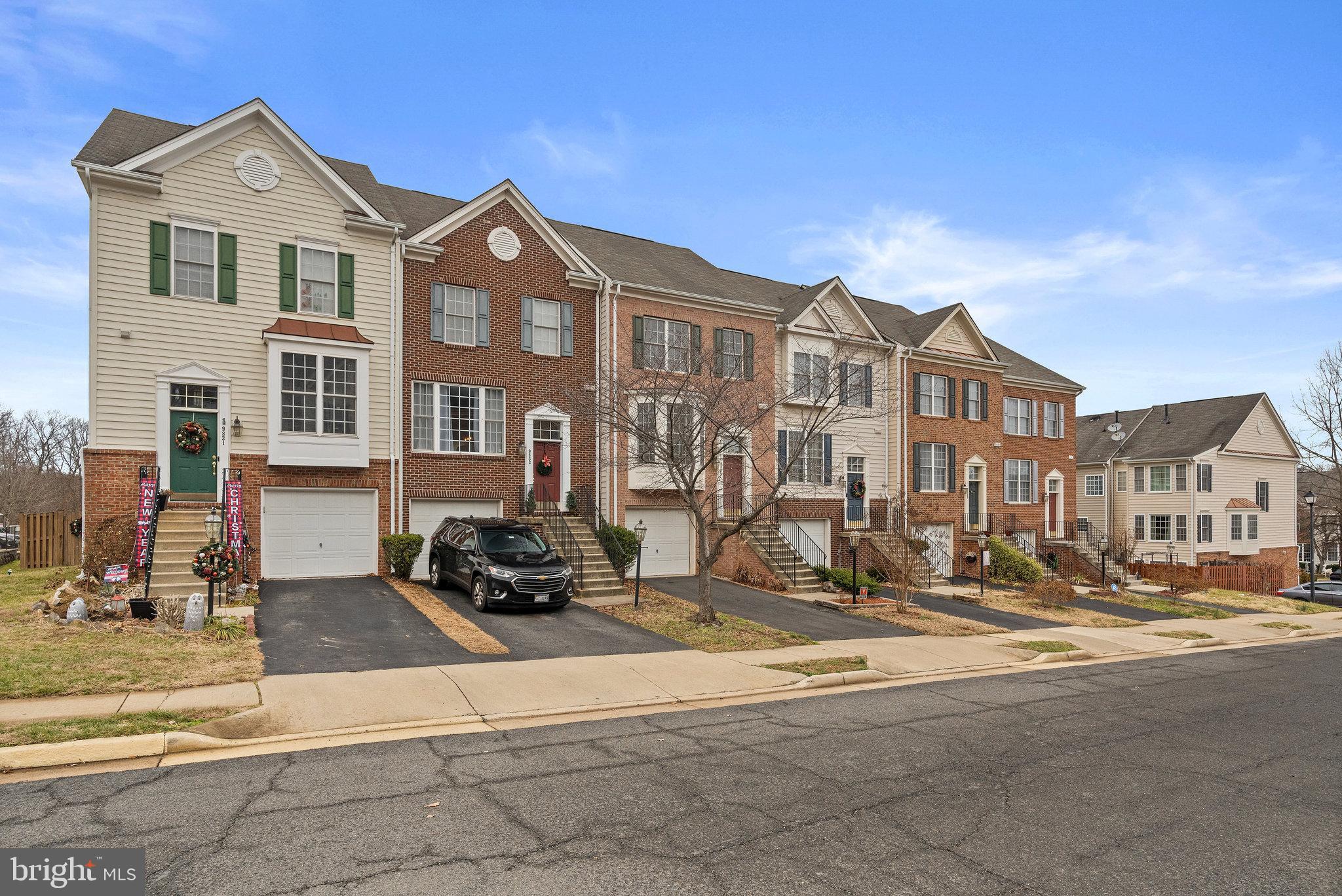 TOWNES AT COMPTON FARM - Residential