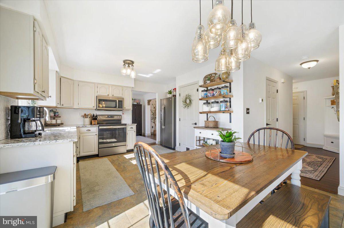 MARLOWE WOODS - Residential