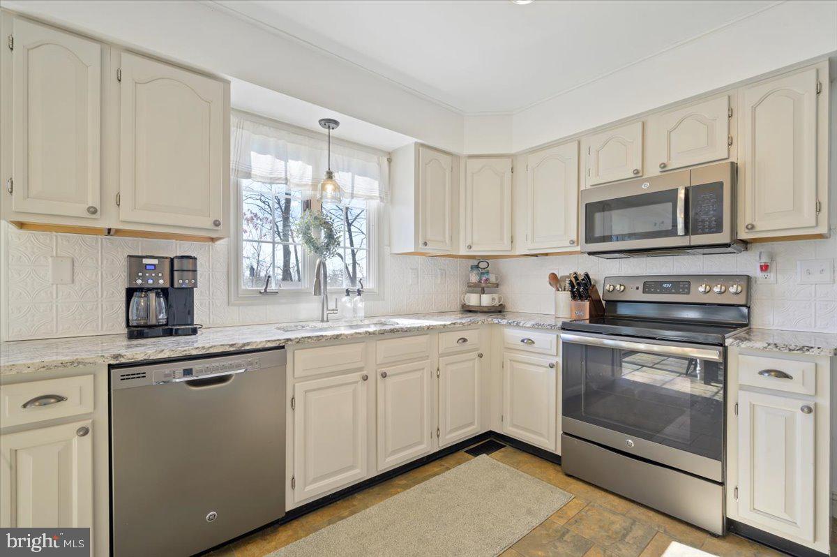 MARLOWE WOODS - Residential