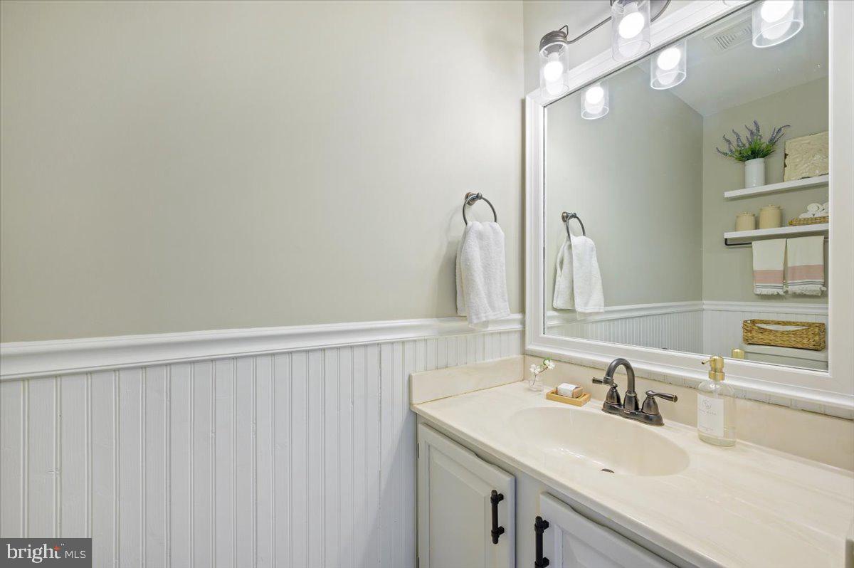 MARLOWE WOODS - Residential