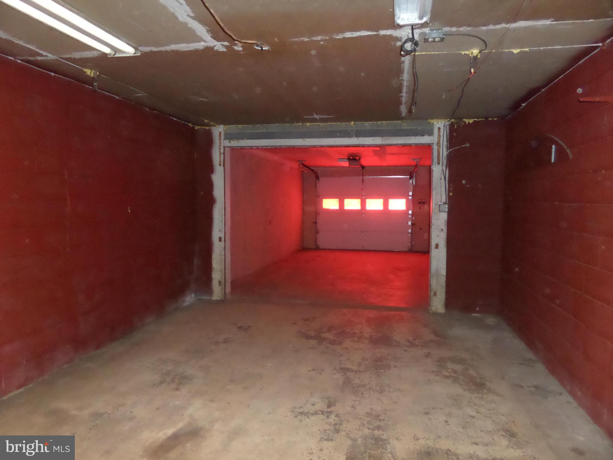 LOCUST HILL - Residential