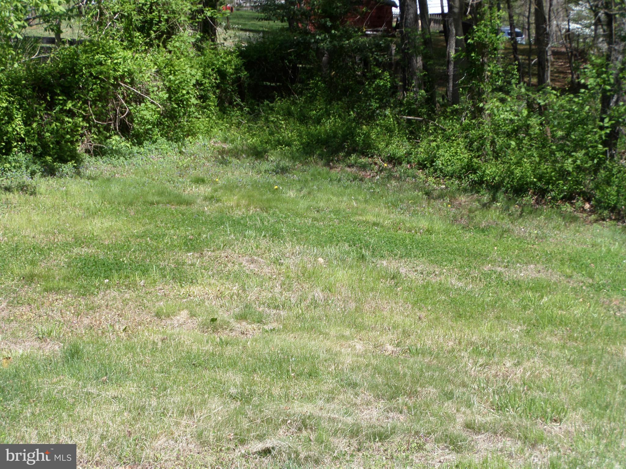 LOCUST HILL - Residential