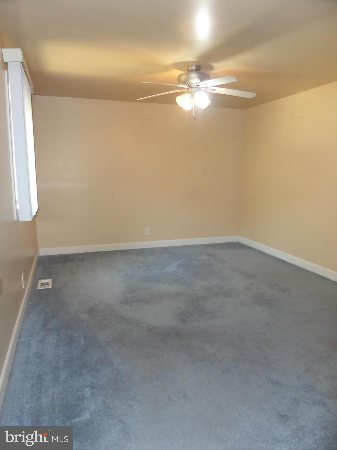 LOCUST HILL - Residential