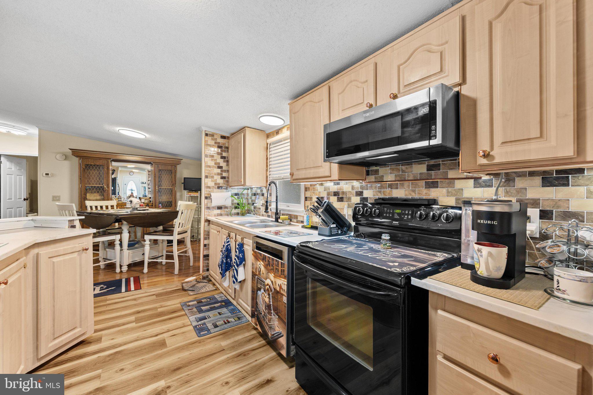 23325 KENT COURT
