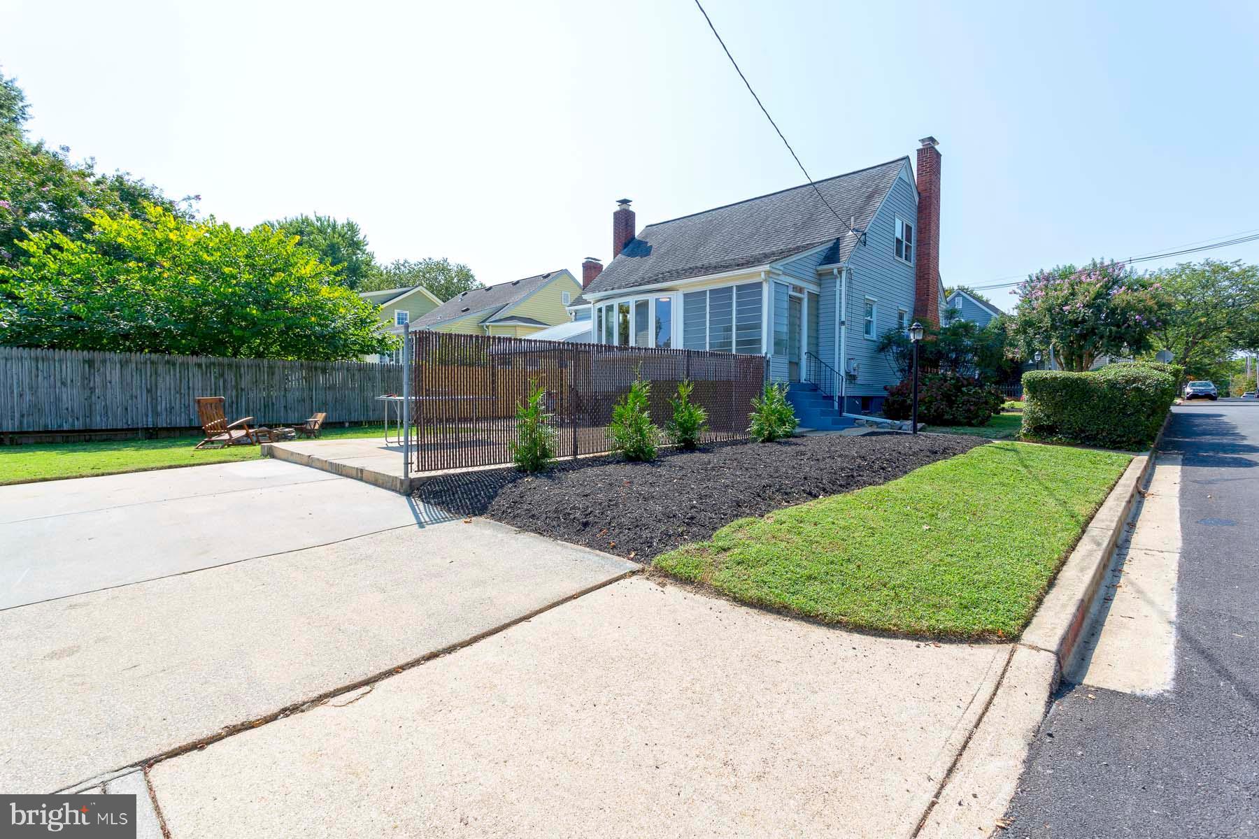 EASTPORT - Residential