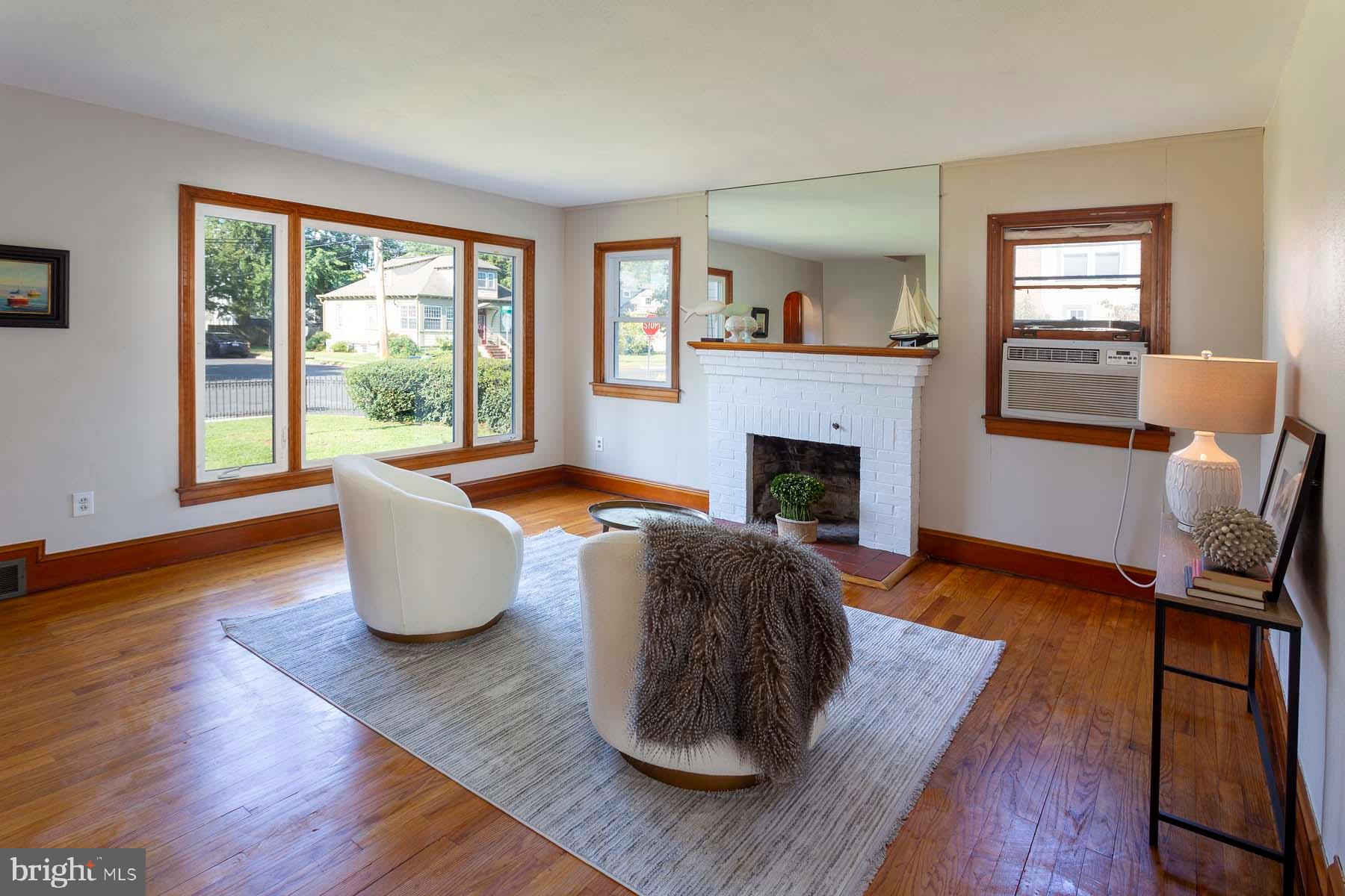 EASTPORT - Residential