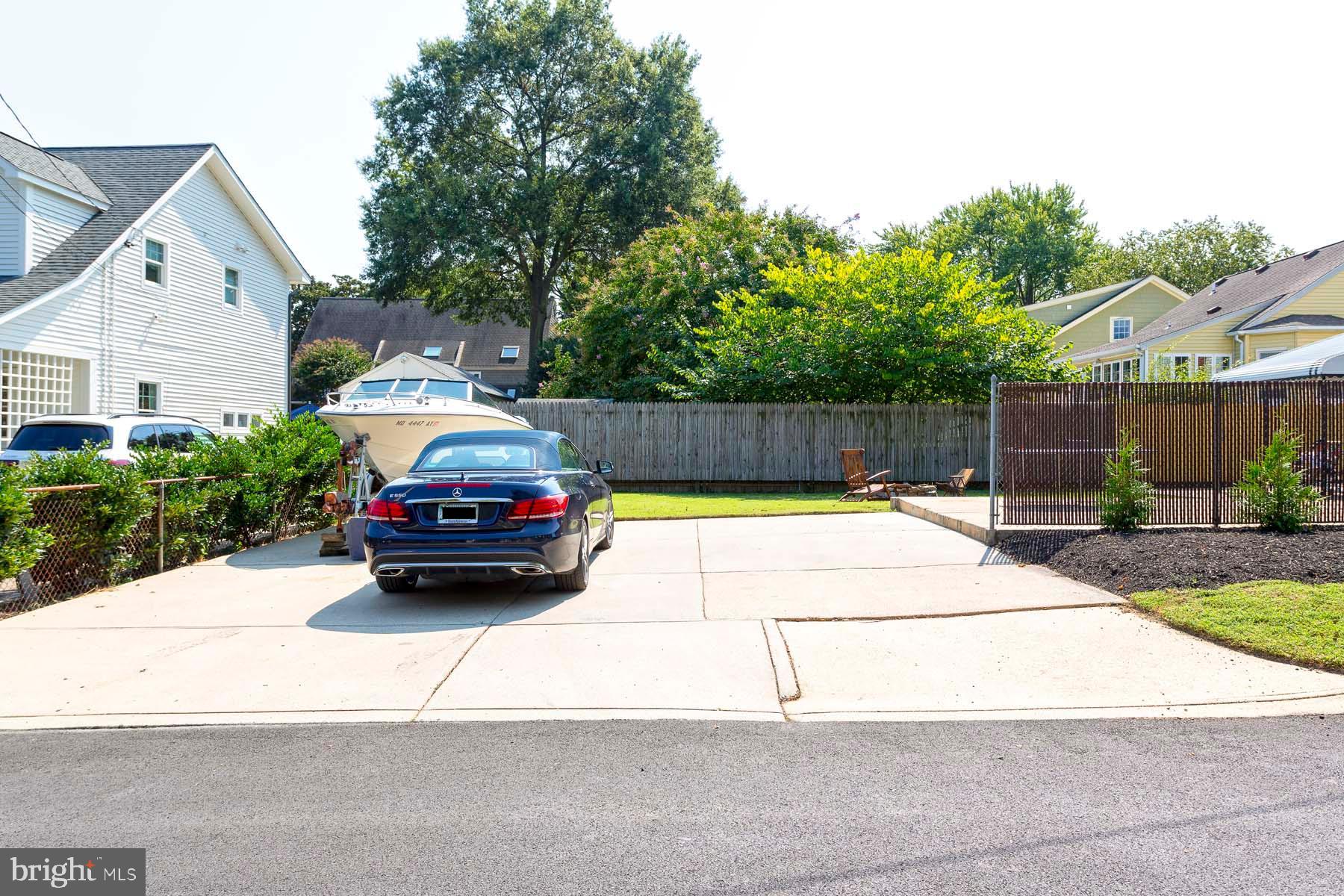 EASTPORT - Residential