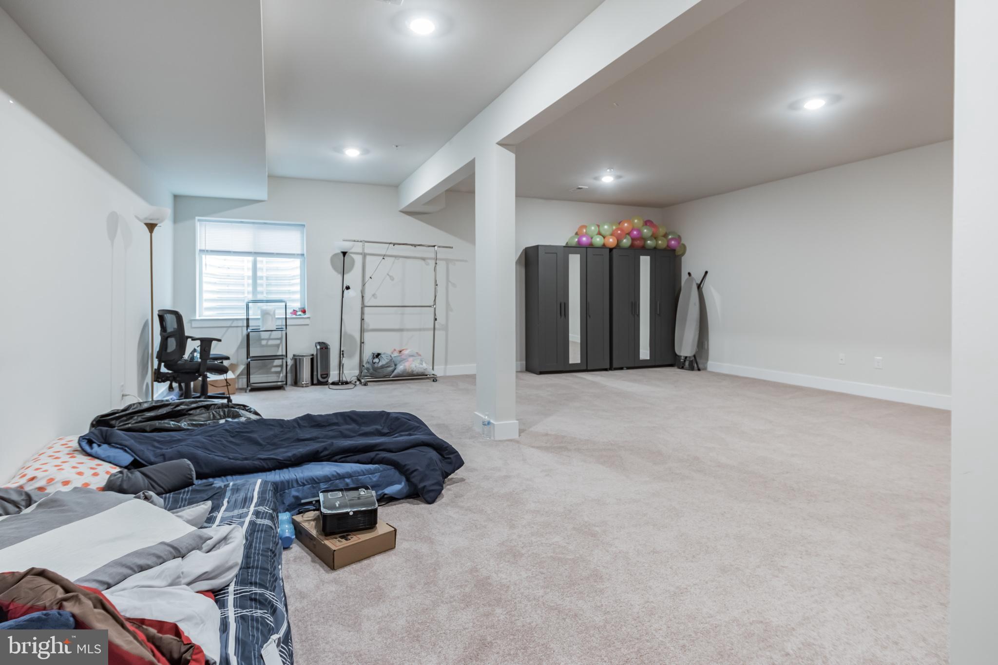 LOCHIEL FARM - Residential