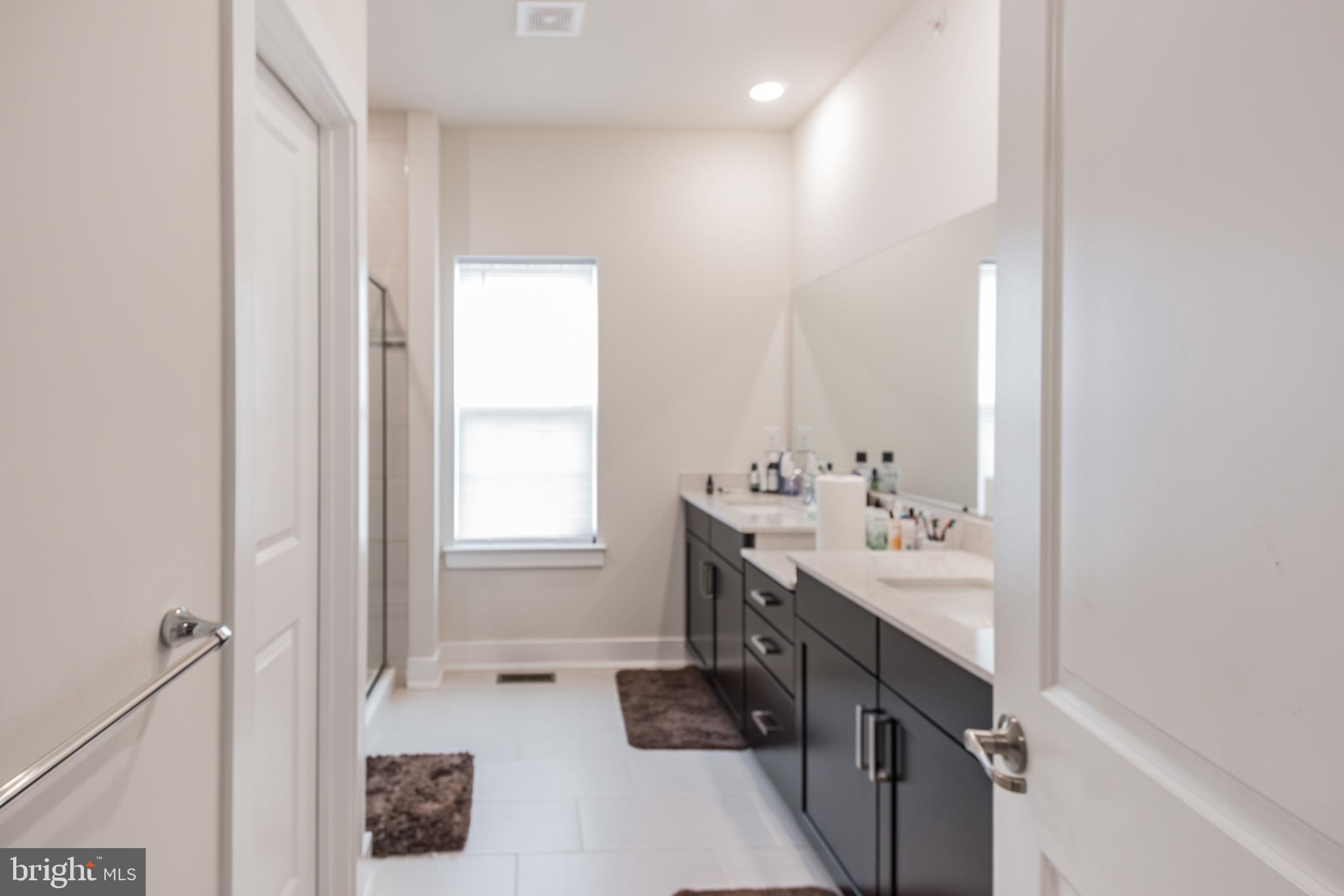 LOCHIEL FARM - Residential