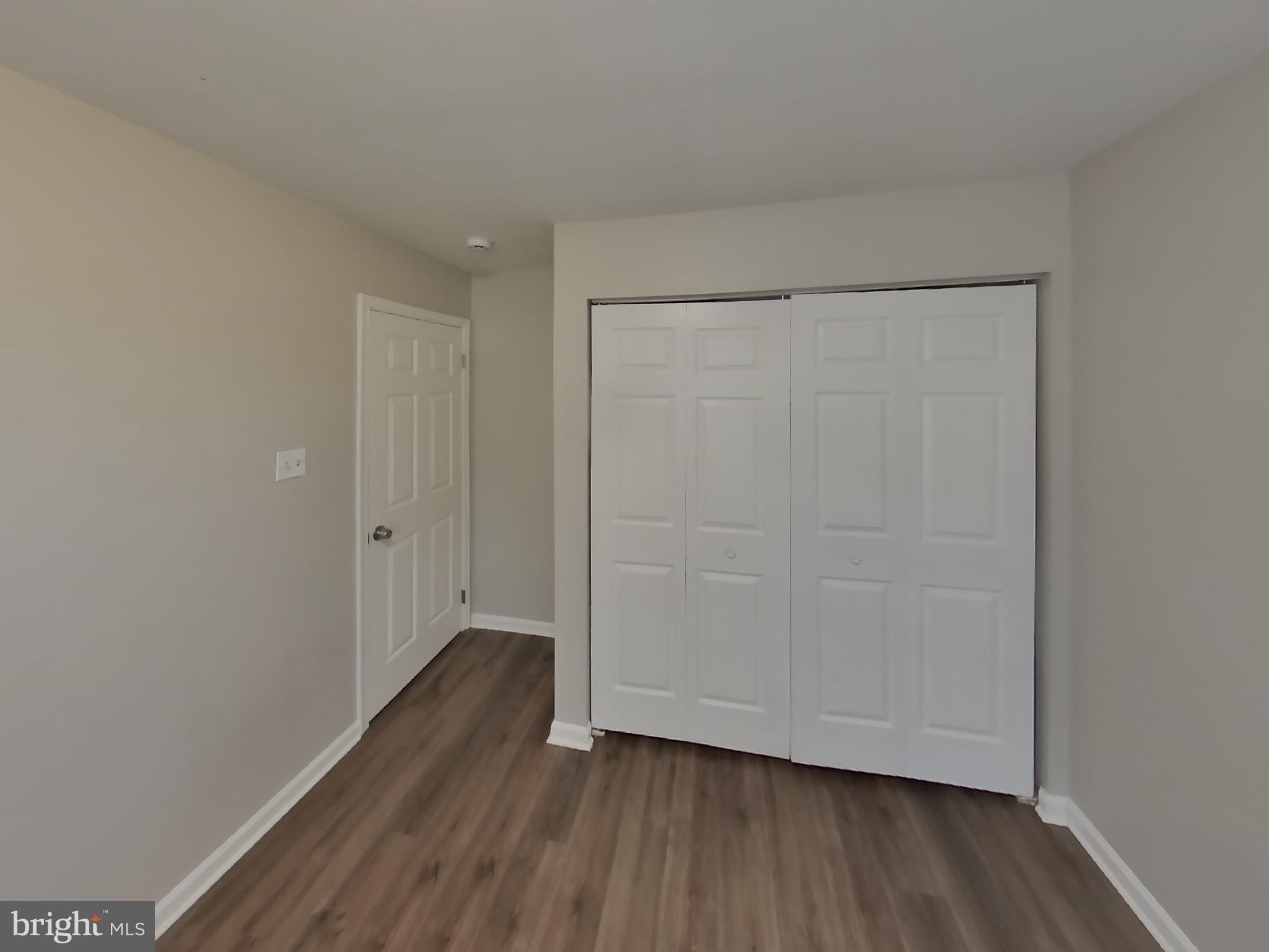 CONSTANT FRIENDSHIP - Residential Lease