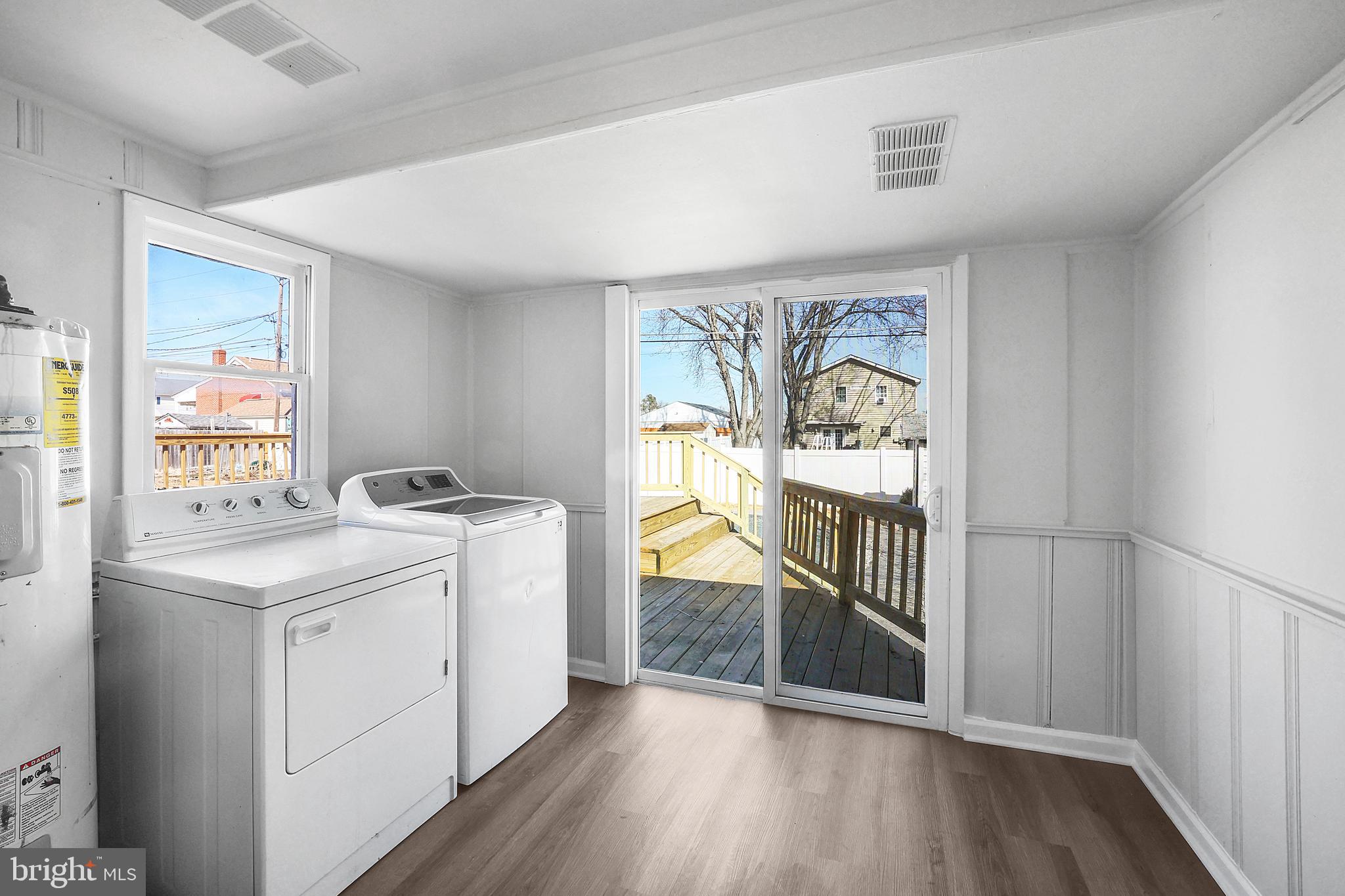 GRAY MANOR - Residential