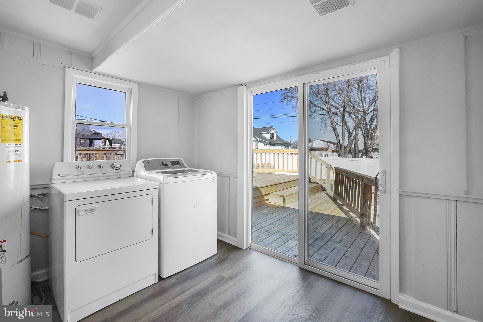 GRAY MANOR - Residential