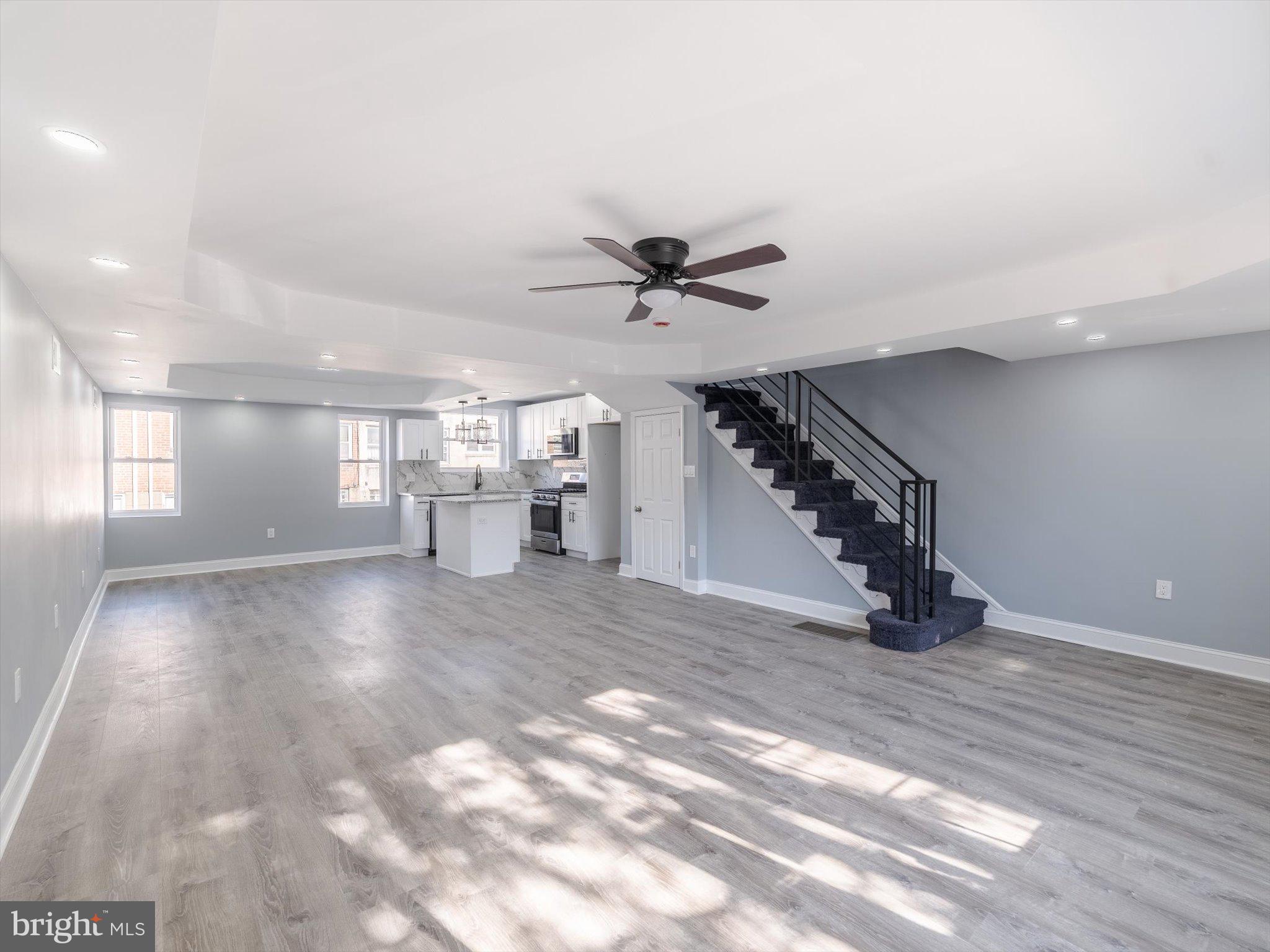 WEST OAK LANE - Residential