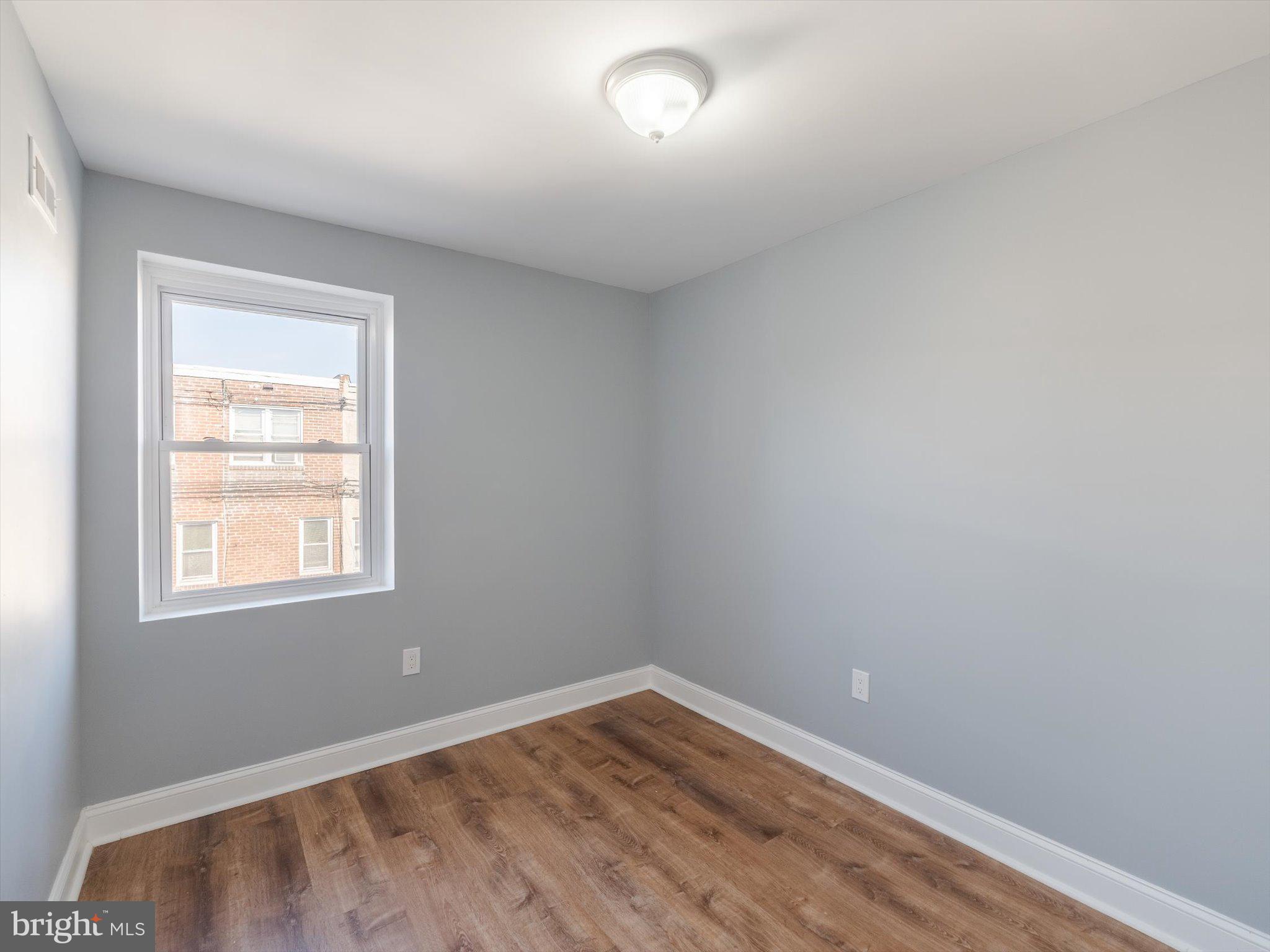 WEST OAK LANE - Residential