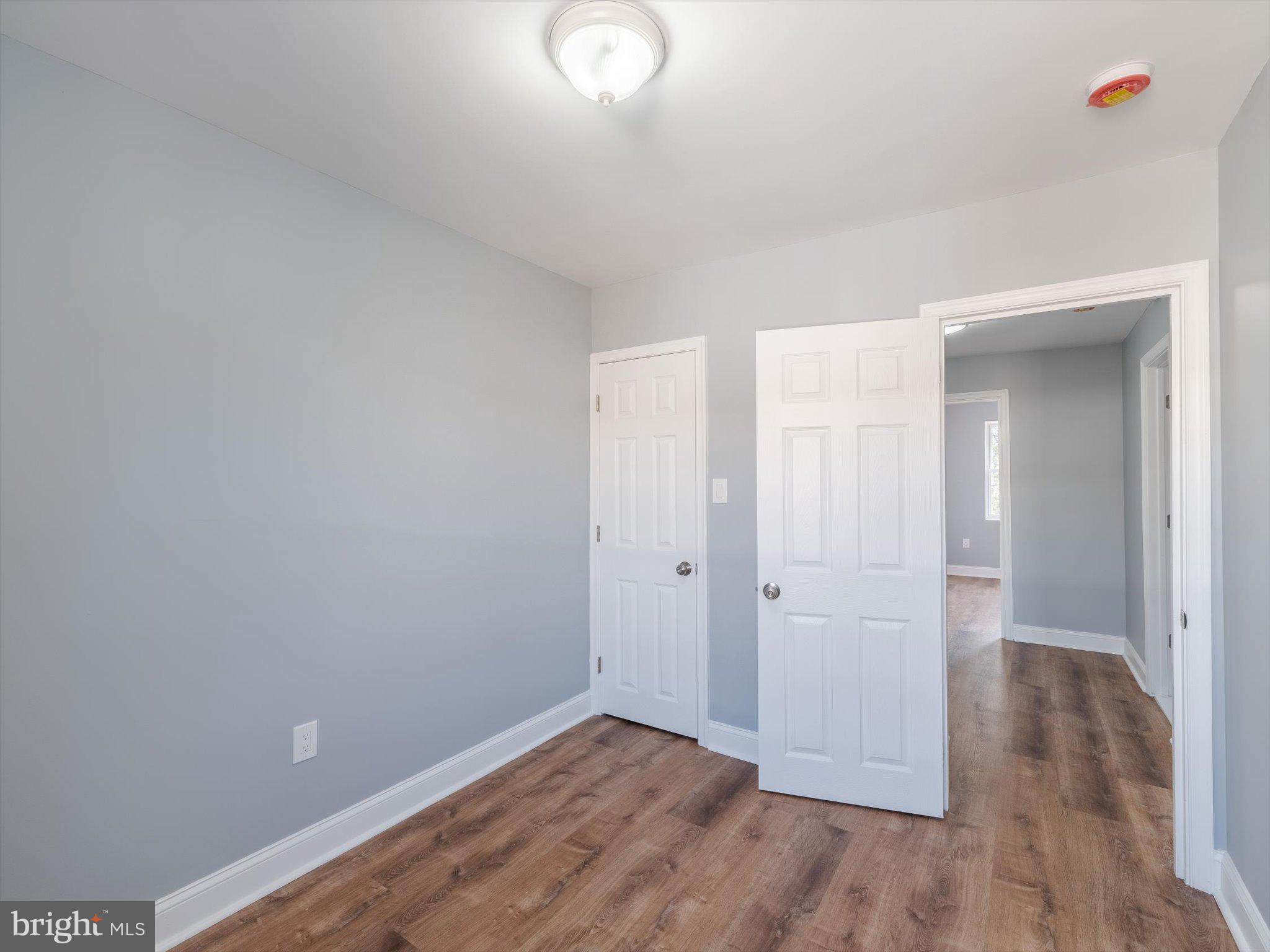 WEST OAK LANE - Residential