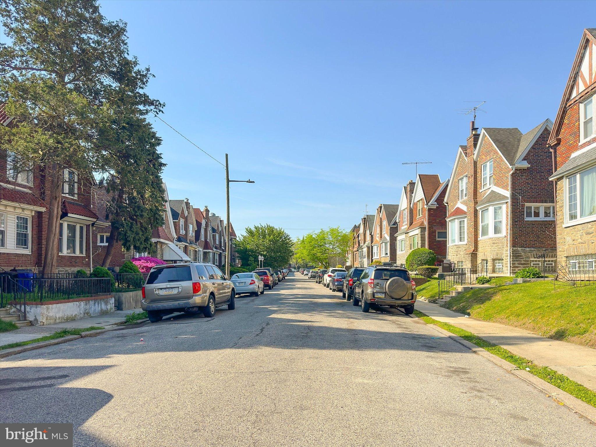 WEST OAK LANE - Residential