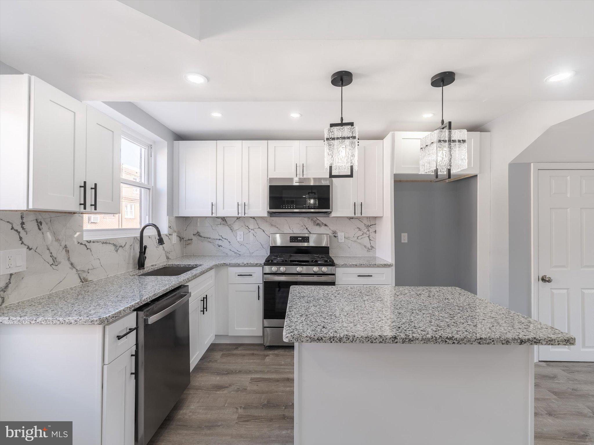 WEST OAK LANE - Residential