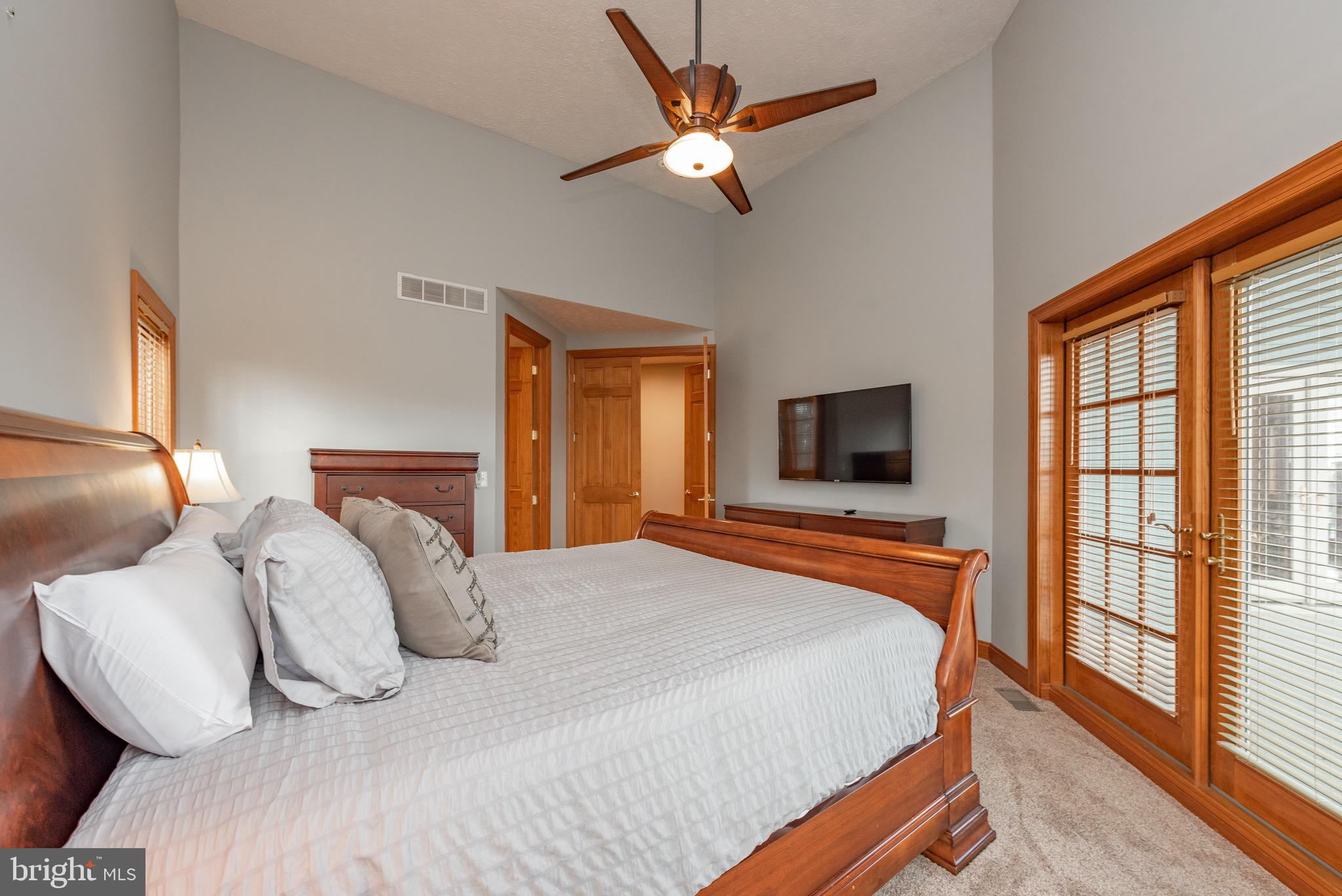 DEEP CREEK HIGHLANDS - Residential