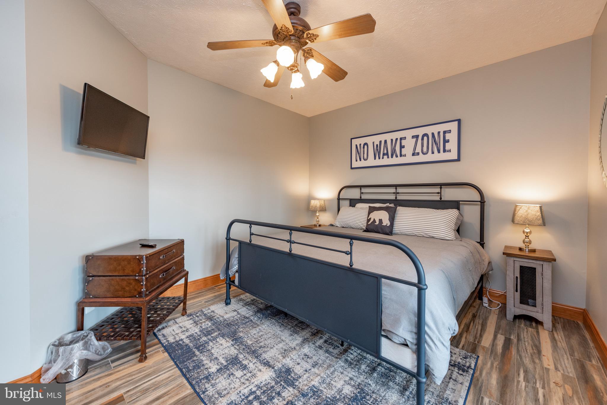 DEEP CREEK HIGHLANDS - Residential