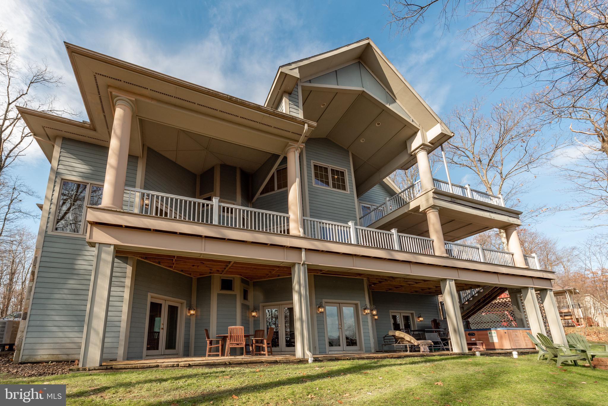 DEEP CREEK HIGHLANDS - Residential