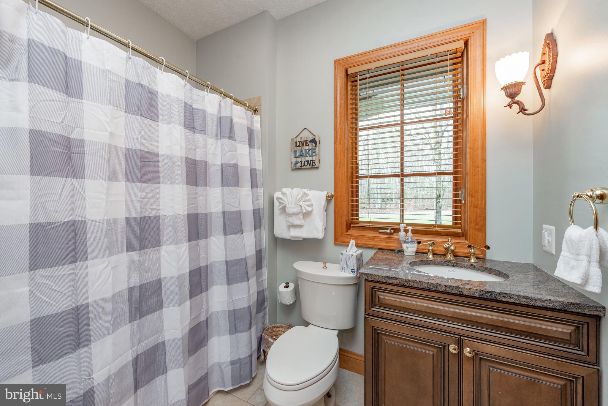 DEEP CREEK HIGHLANDS - Residential