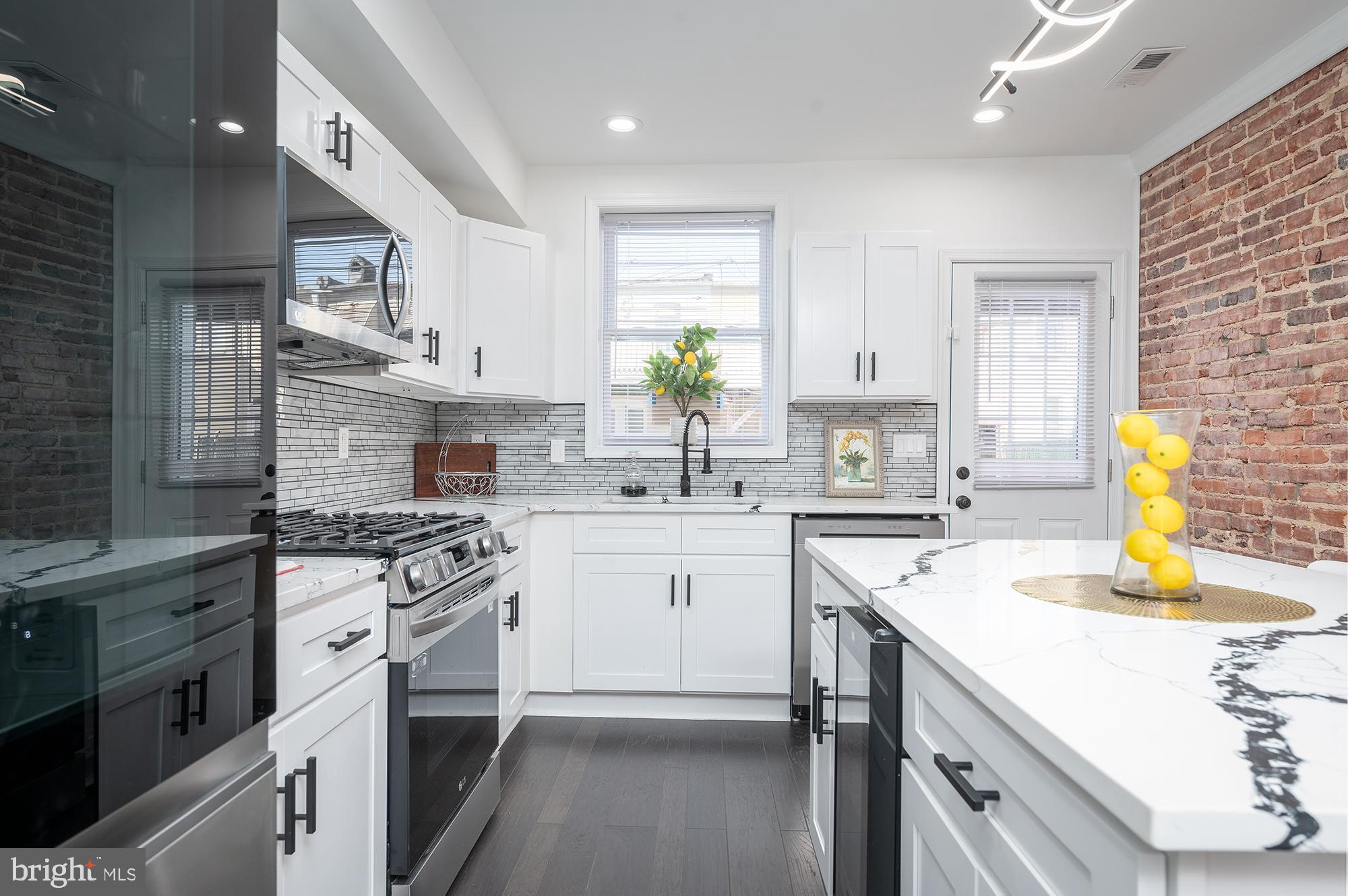 PATTERSON PARK - Residential