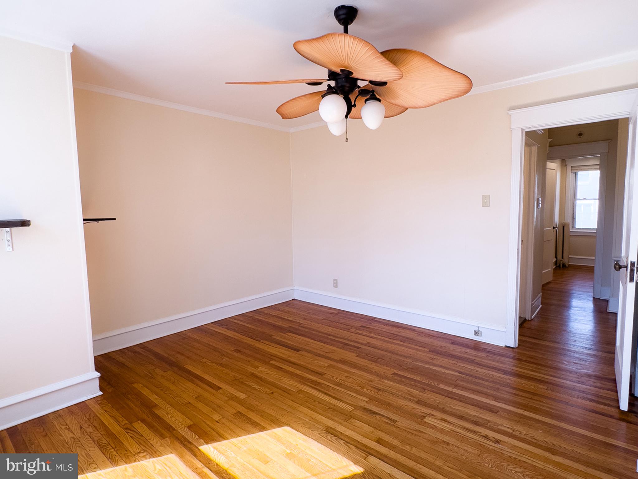 EAST FALLS - Residential