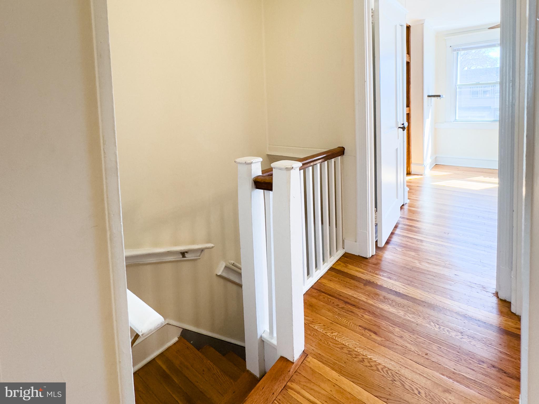 EAST FALLS - Residential