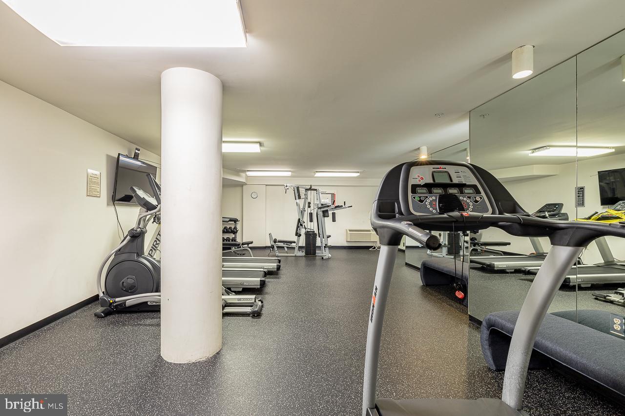 THE LOFTS - Residential Lease