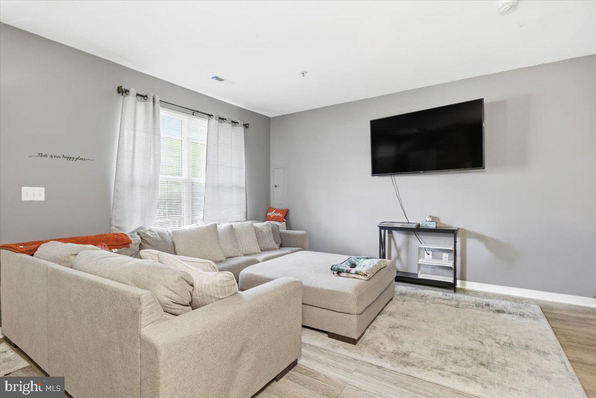 MALLARD LANDING - Residential