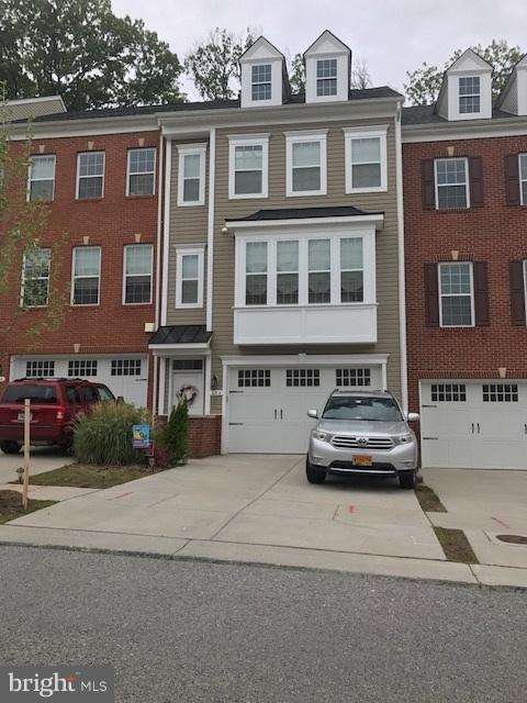 CREEKSTONE VILLAGE - Residential Lease