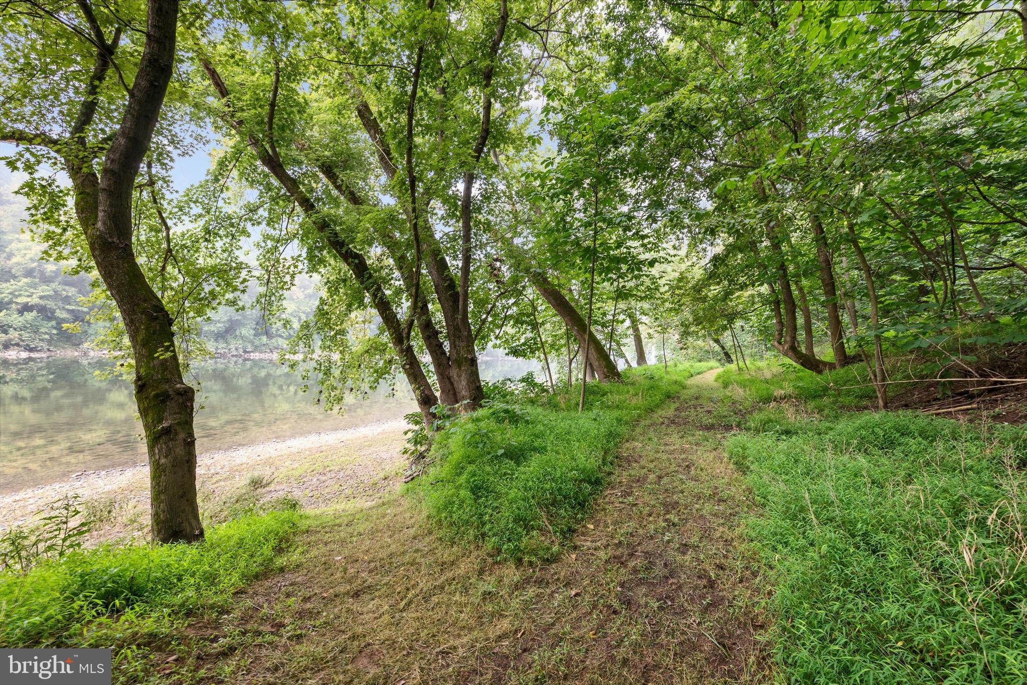 STEAMBOAT RUN ESTATES - Land