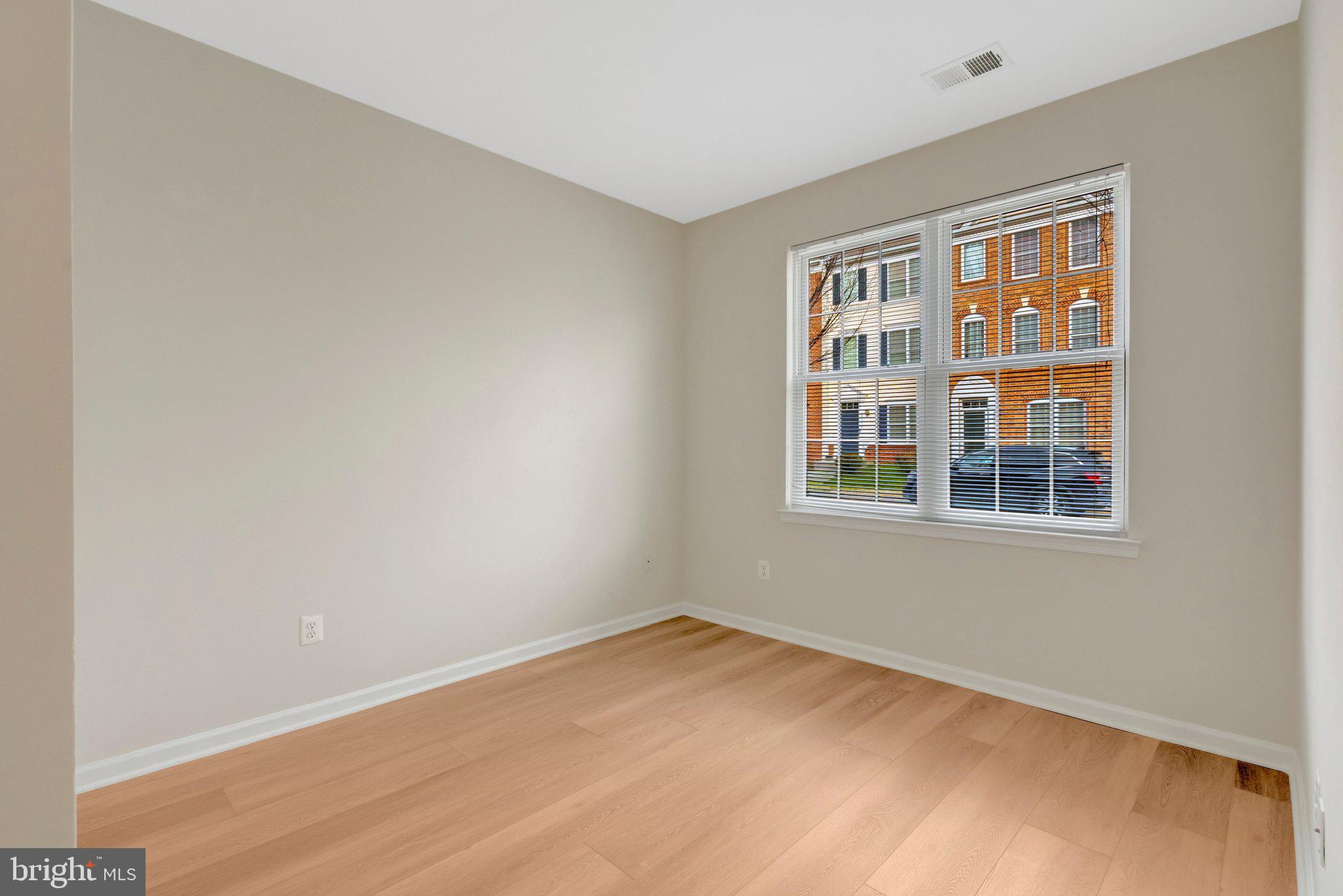 AMBERLEA AT SOUTH RIDING - Residential