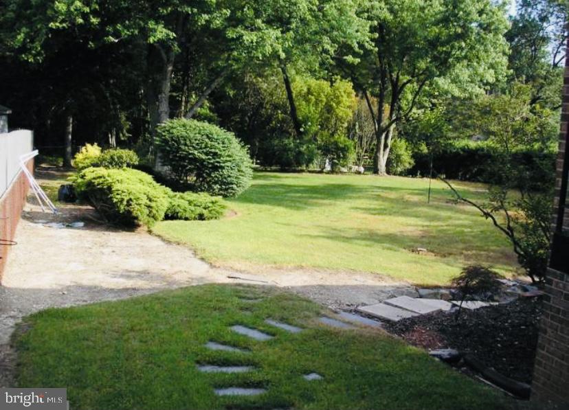 CLINTON - Residential