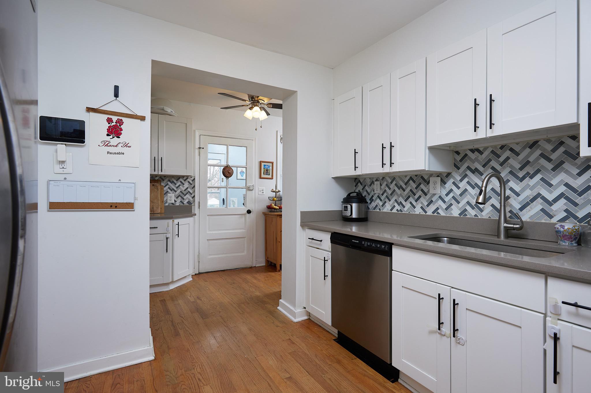 HOLLYWOOD - Residential