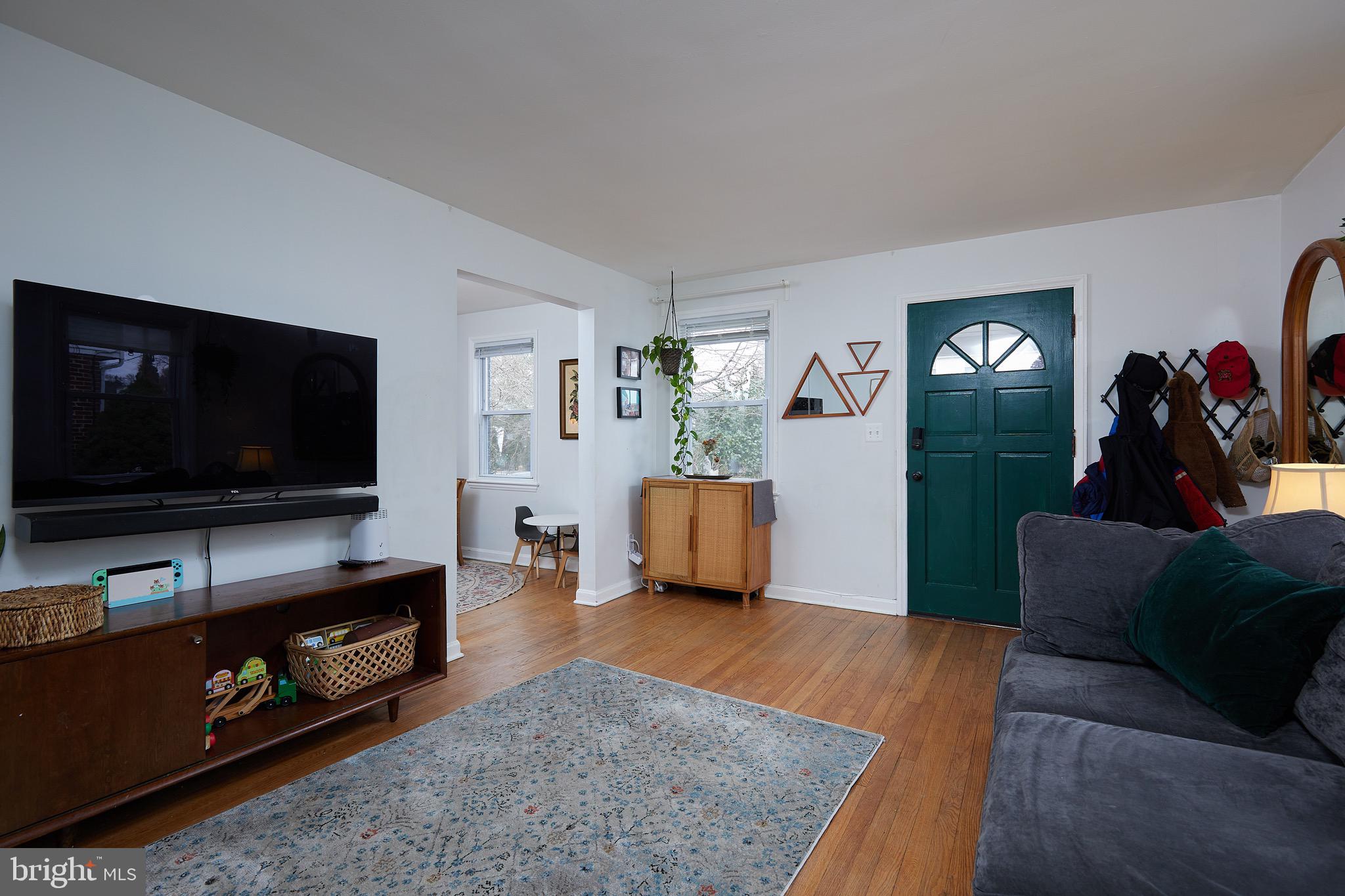 HOLLYWOOD - Residential