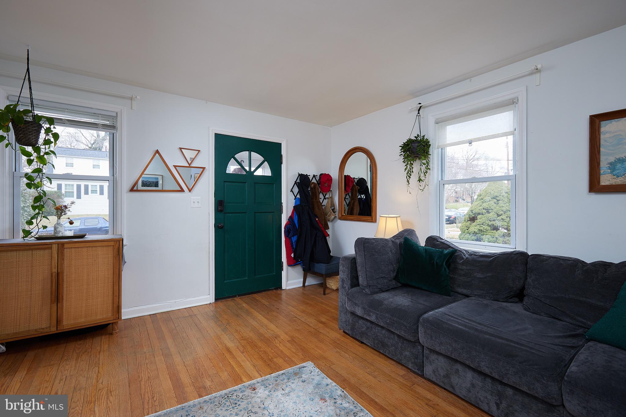 HOLLYWOOD - Residential