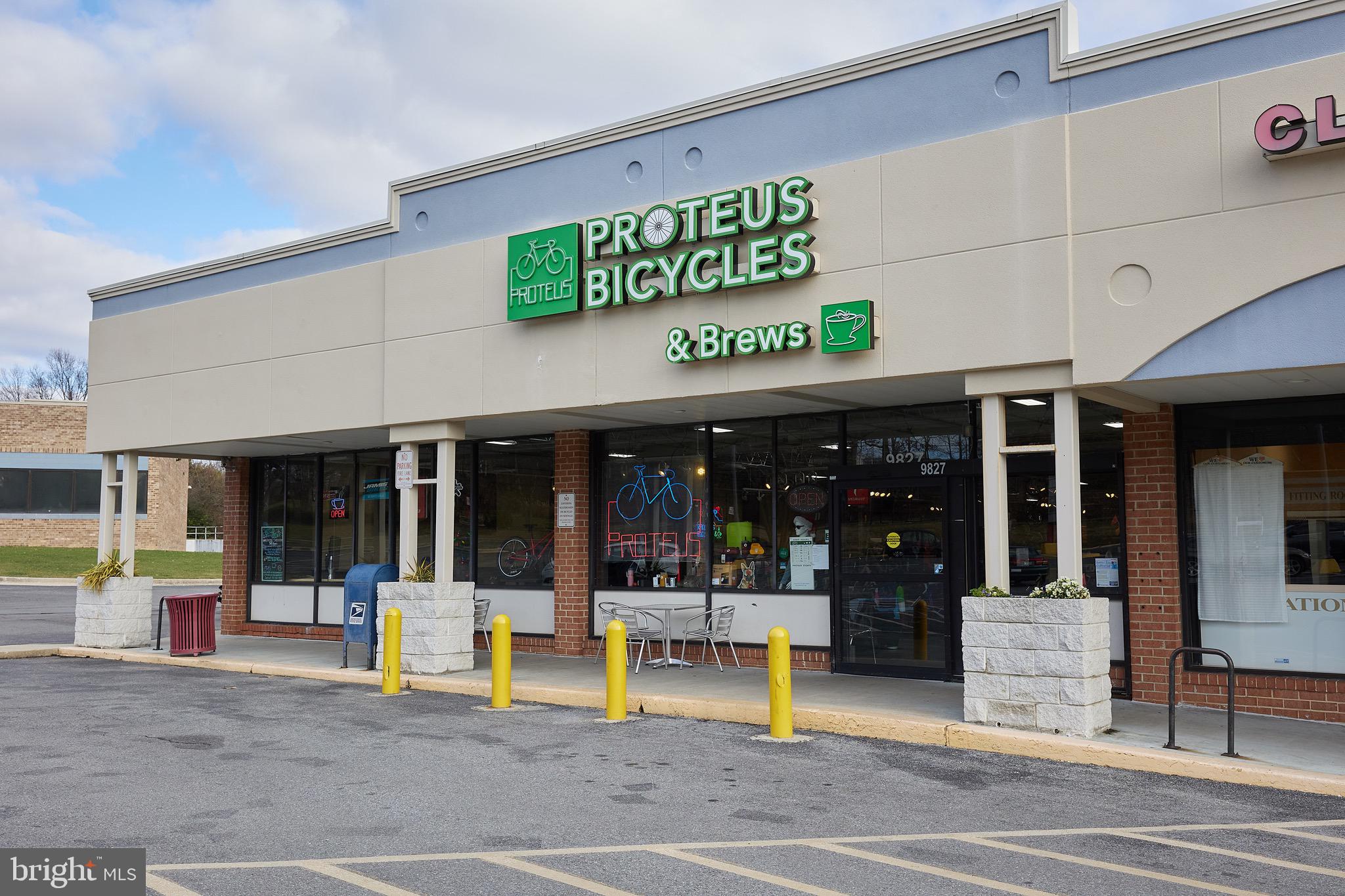 HOLLYWOOD - Residential