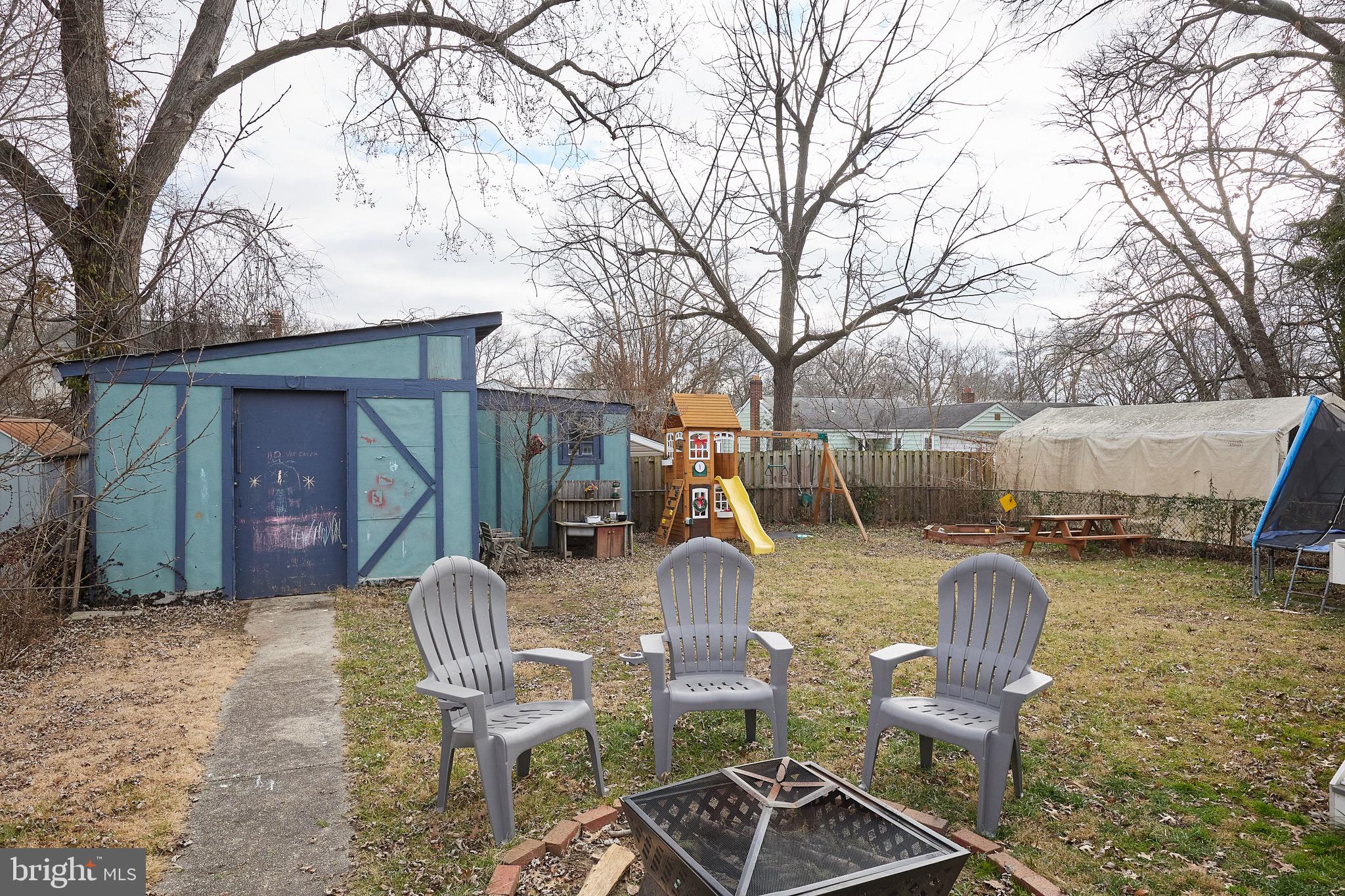 HOLLYWOOD - Residential