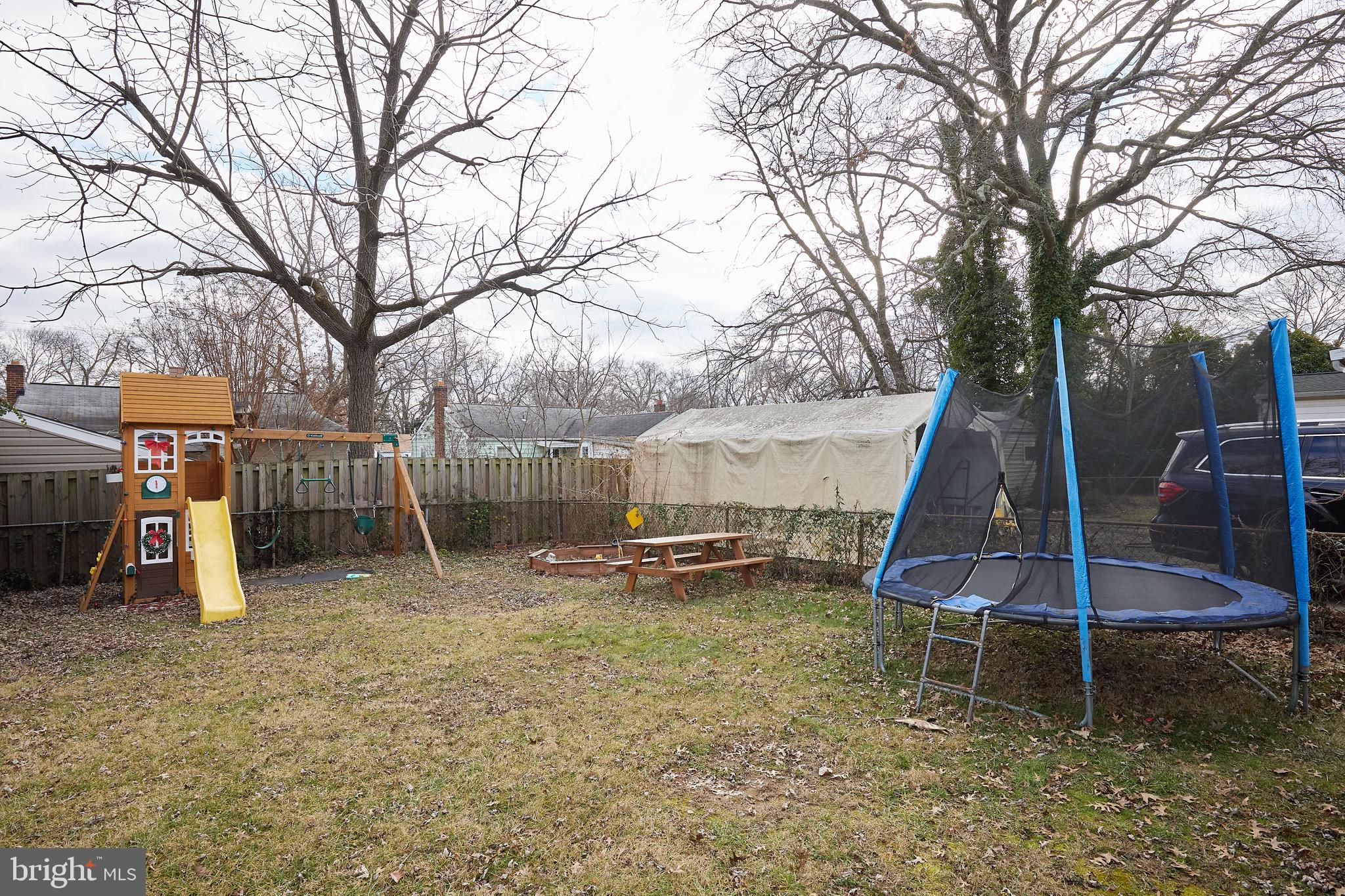 HOLLYWOOD - Residential