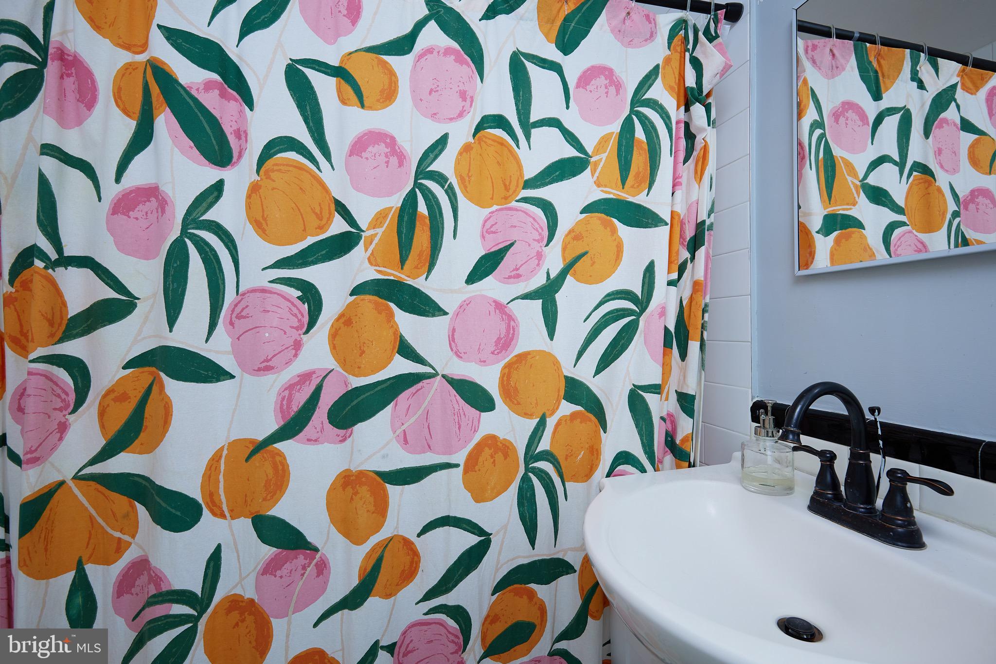 HOLLYWOOD - Residential