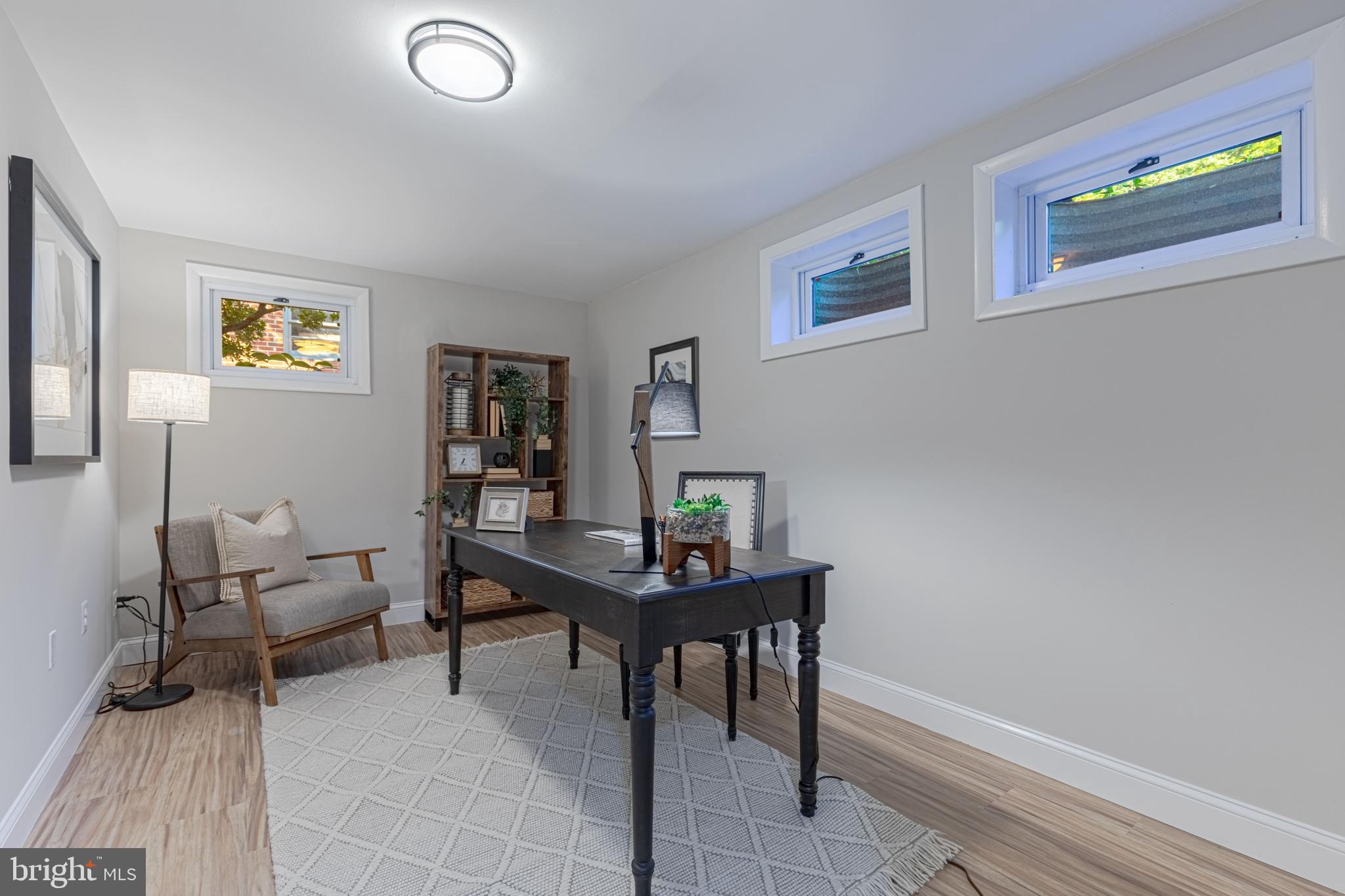 LINNCREST - Residential